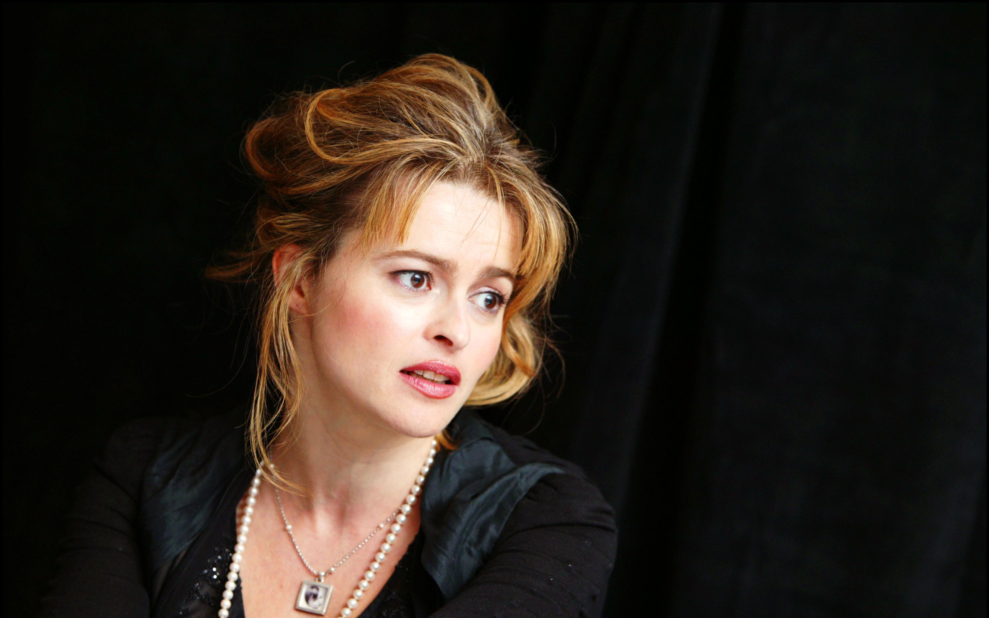 3200x2000 Helena Bonham Carter HD Wallpaper