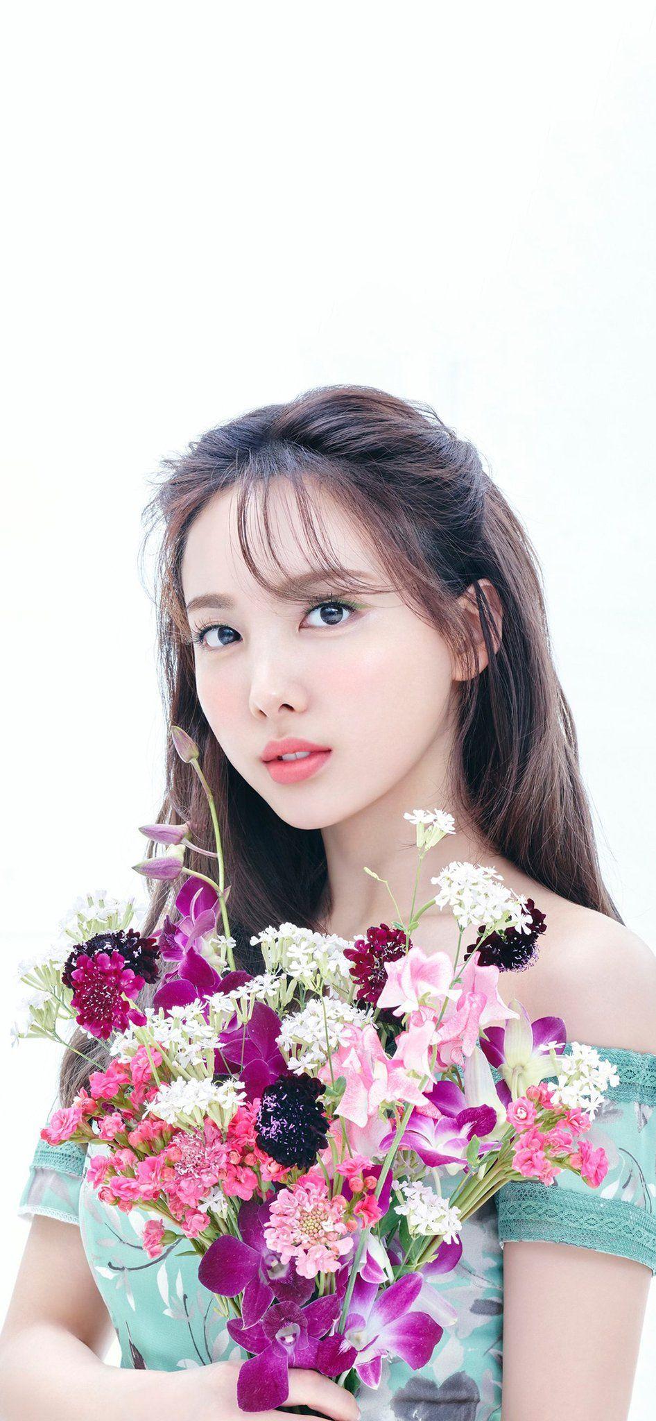 946x2048 тwιce wallpaperѕ on Twitter. Nayeon, Twice photohoot, Twice more & more photohoot