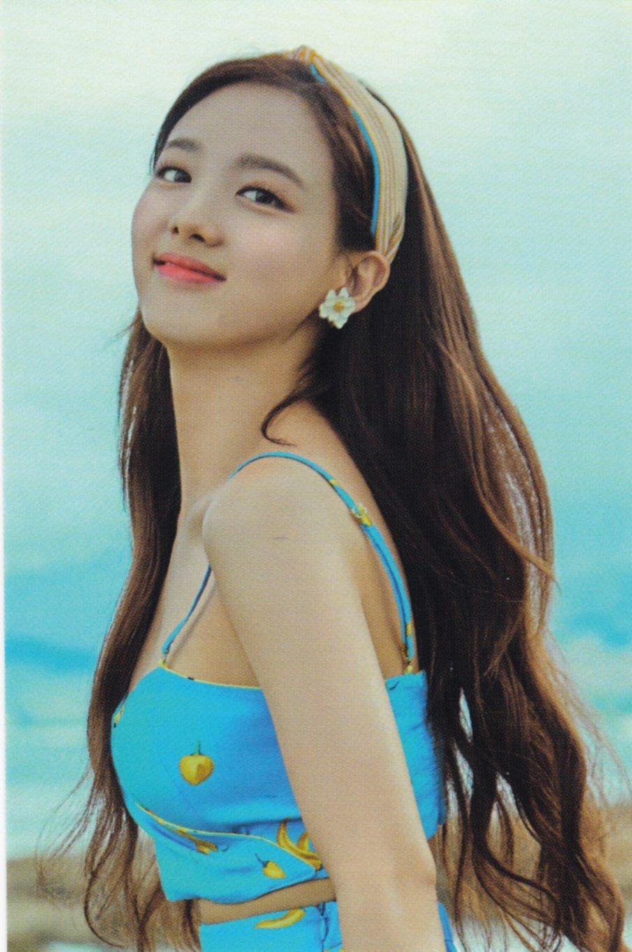 Twice Na Yeon Wallpapers - Top Free Twice Na Yeon Backgrounds ...