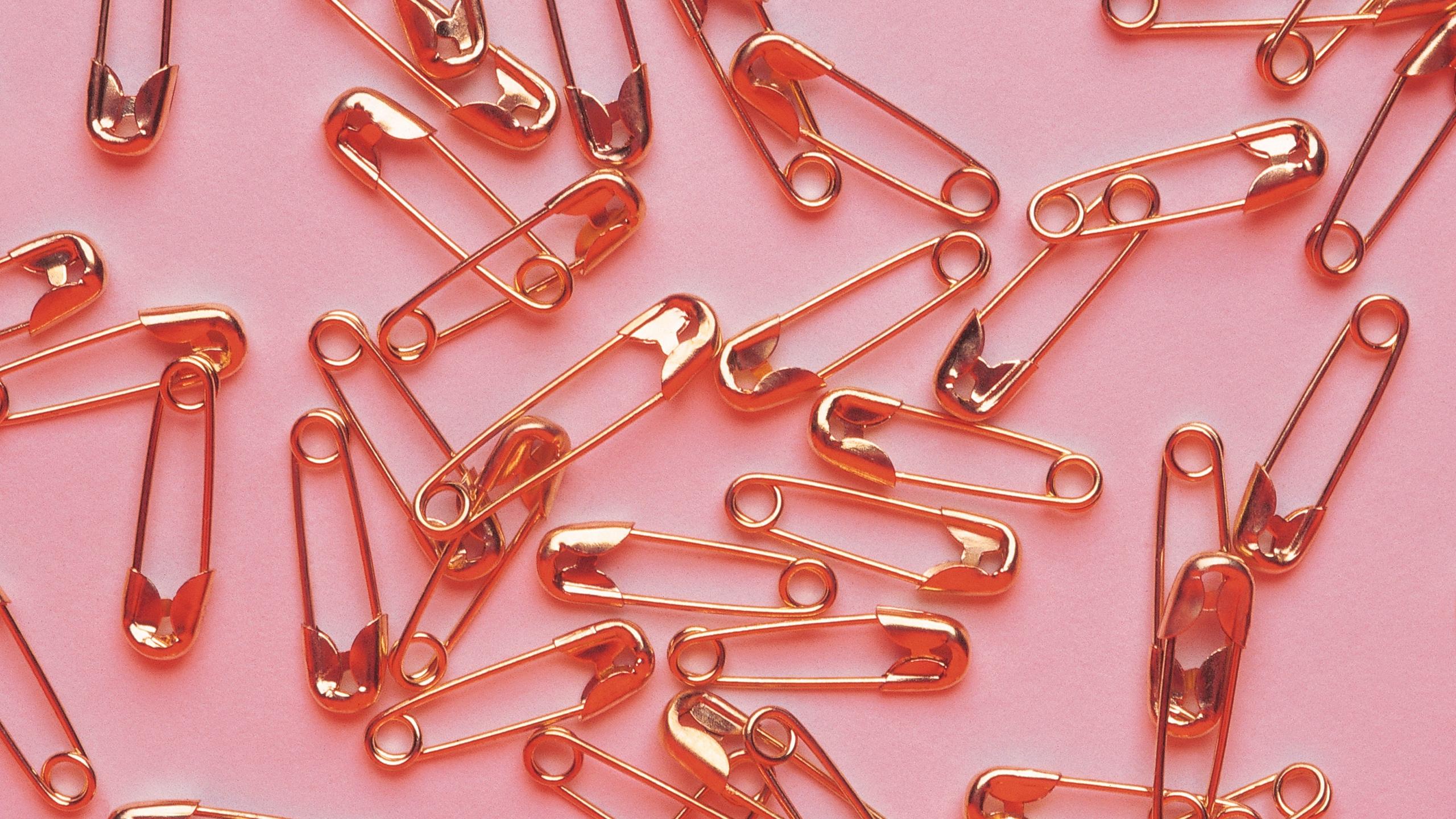 2560x1440 Wallpaper Pins, Metal, Gold, Pink Background Wallpaper For Laptop
