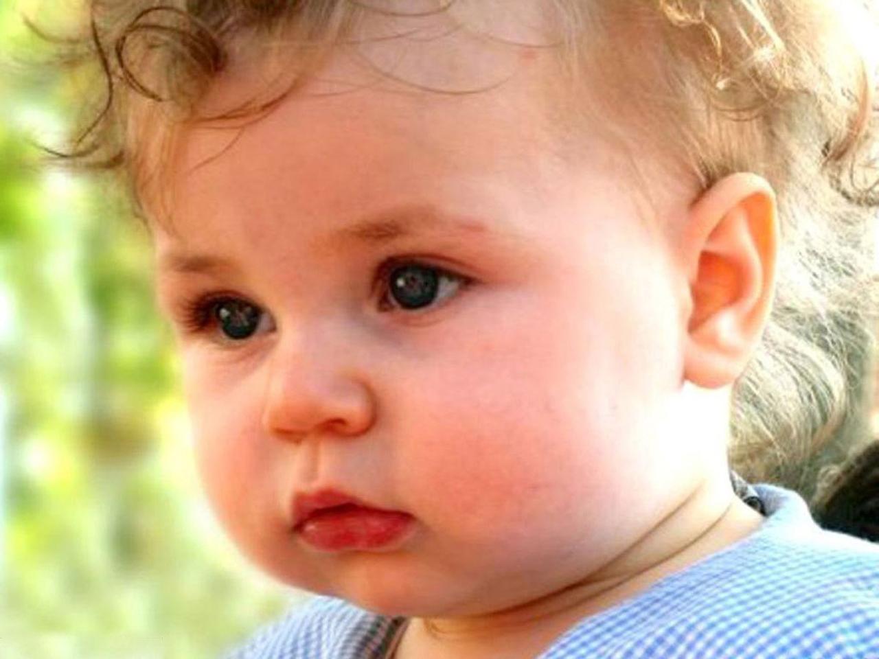 1280x960 cute baby: Cute Little Baby Boy With Blue Eyes HD Wallpaper