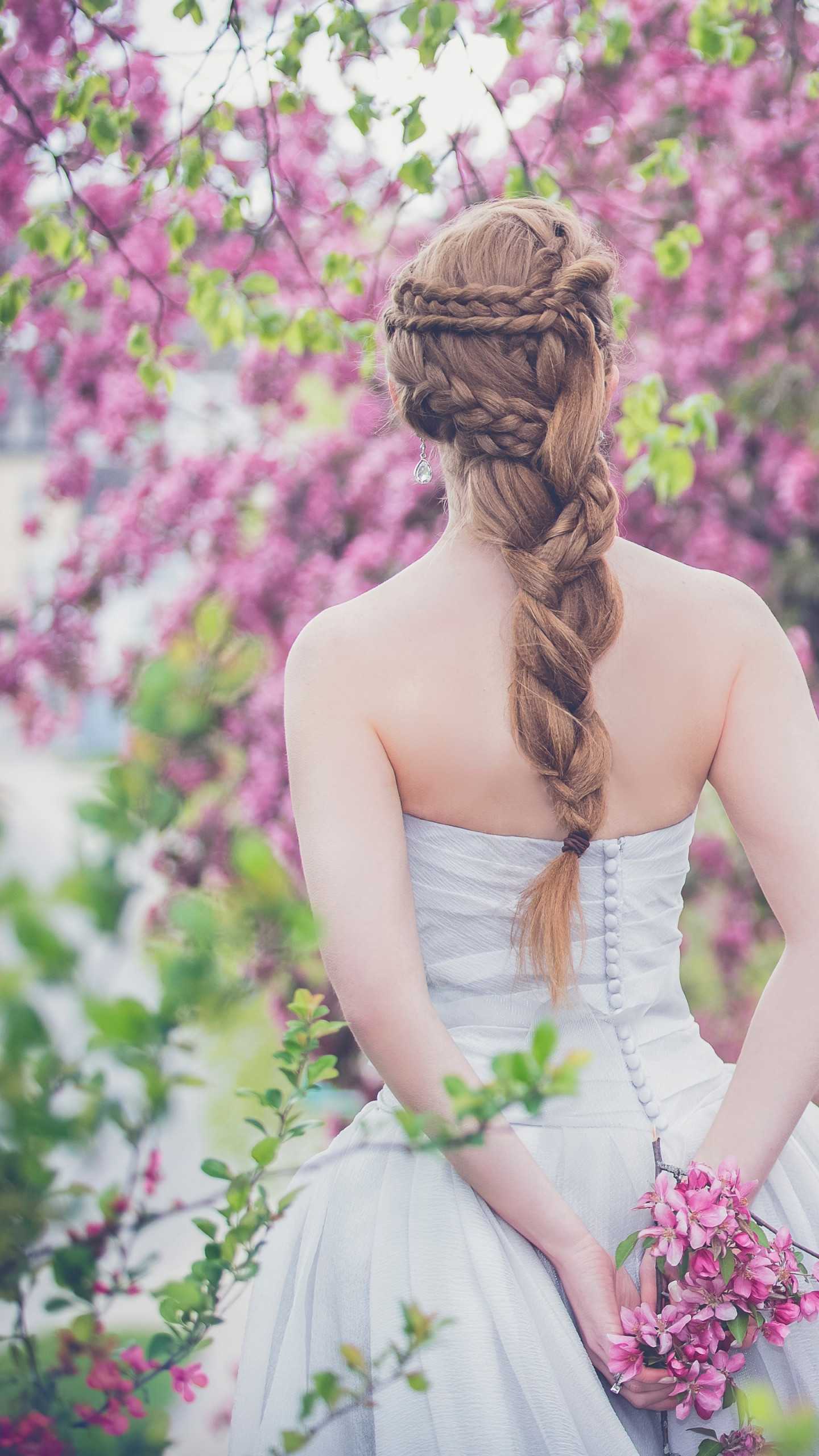1440x2560 HD Bride Wallpaper