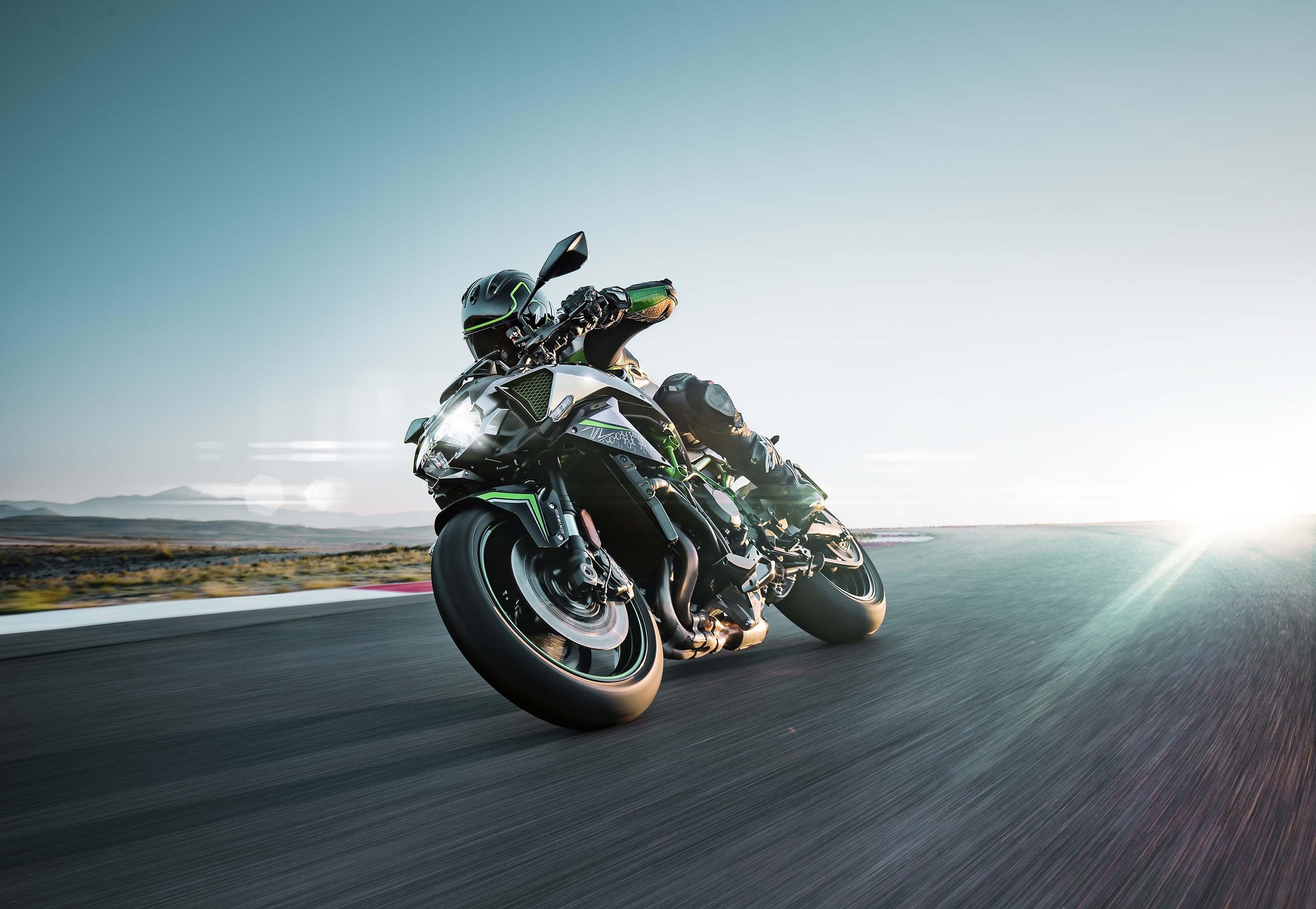 3000x2072 Kawasaki Z H2 Wallpaper 4K, Superbikes, Black background, Racing bikes, Bikes