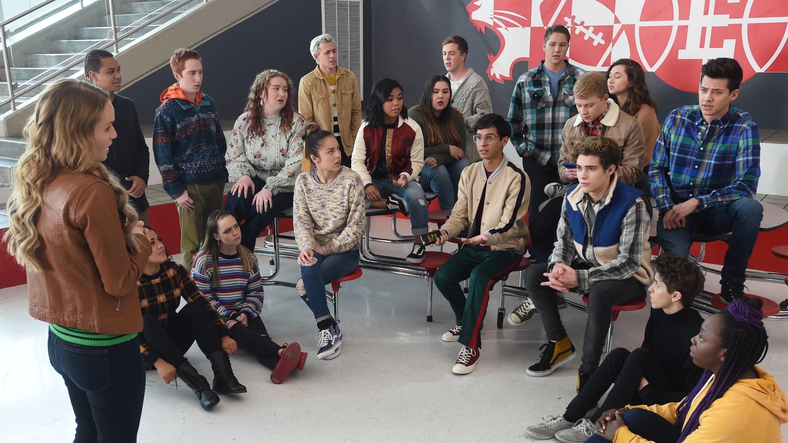 2560x1440 Original “High School Musical” Actors Lucas Grabeel and KayCee Stroh Cameo on Disney+ Series