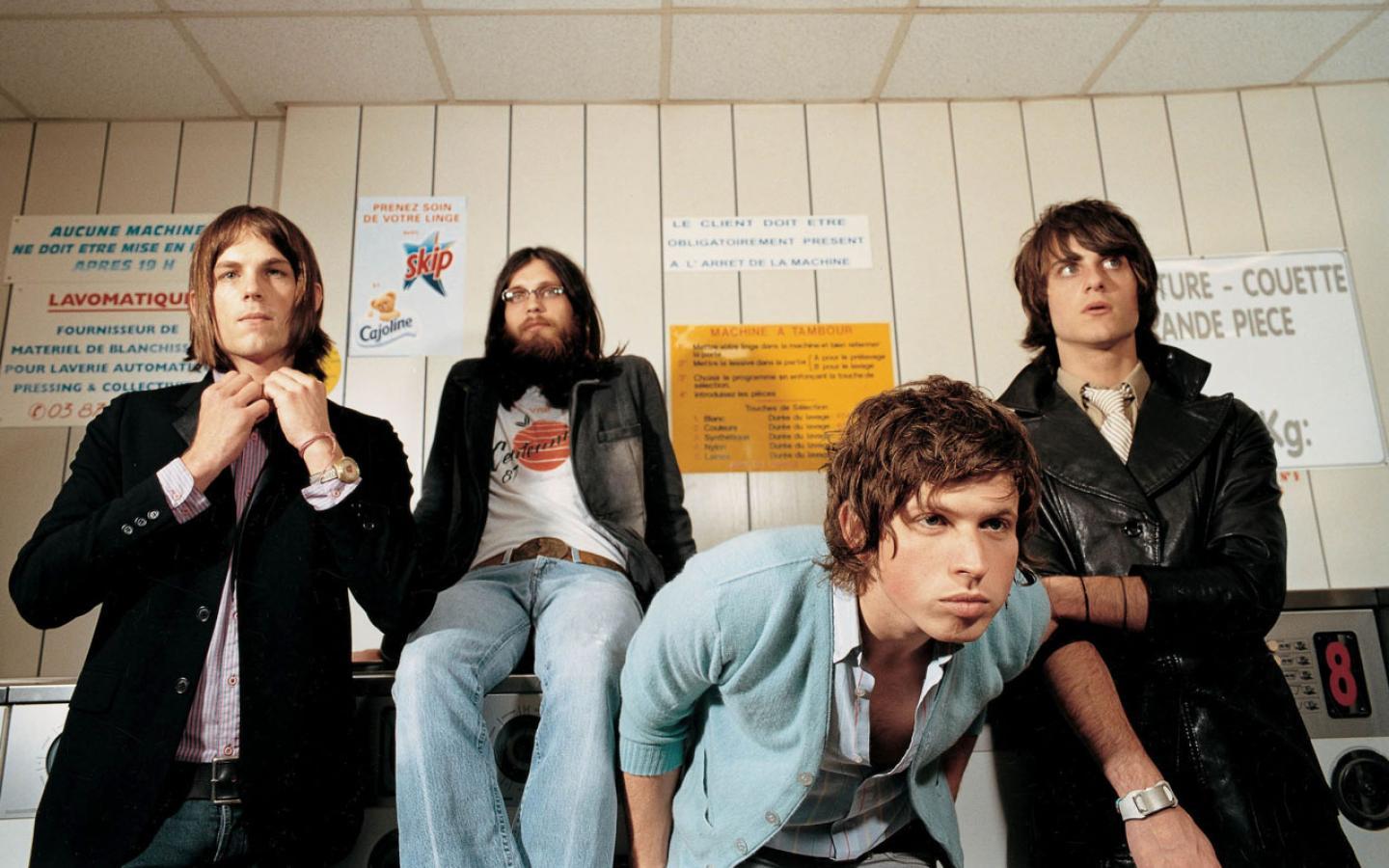 1440x900 Best band Of Leon Wallpaper