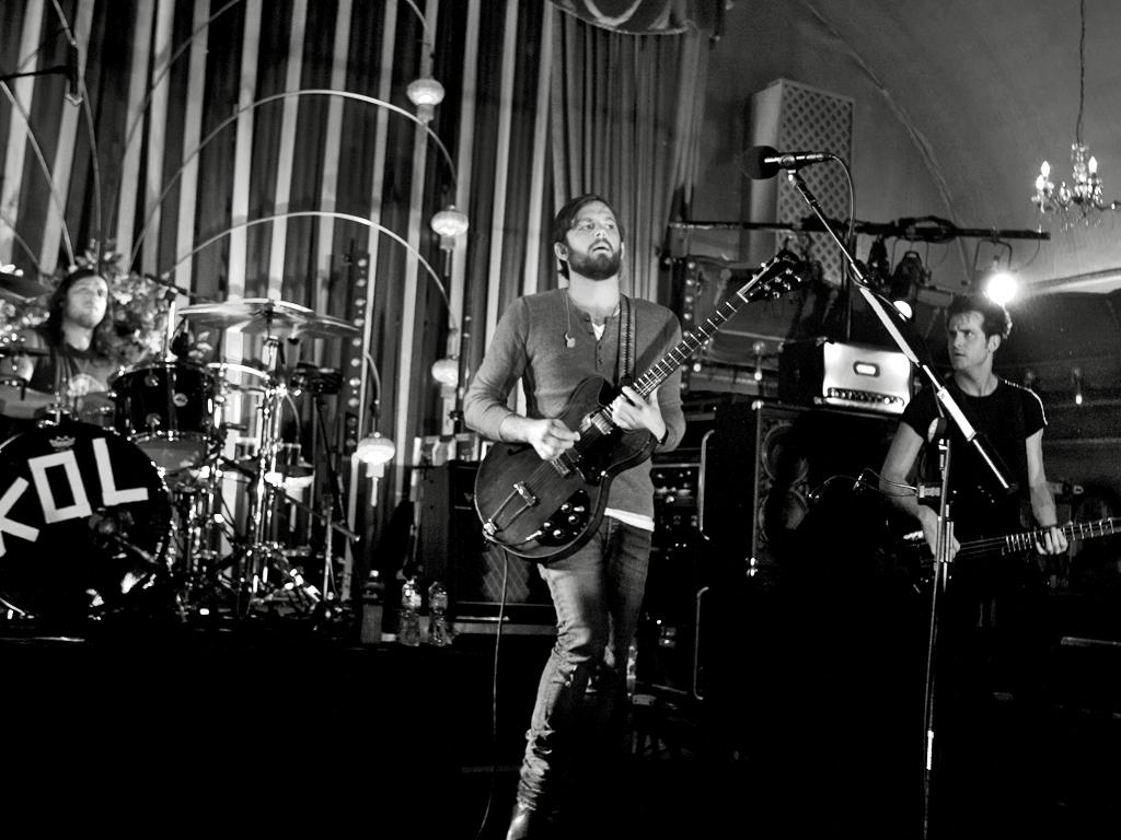 1024x768 Image About Kings Of Leon In Idols Bands By Shut Up Marvin