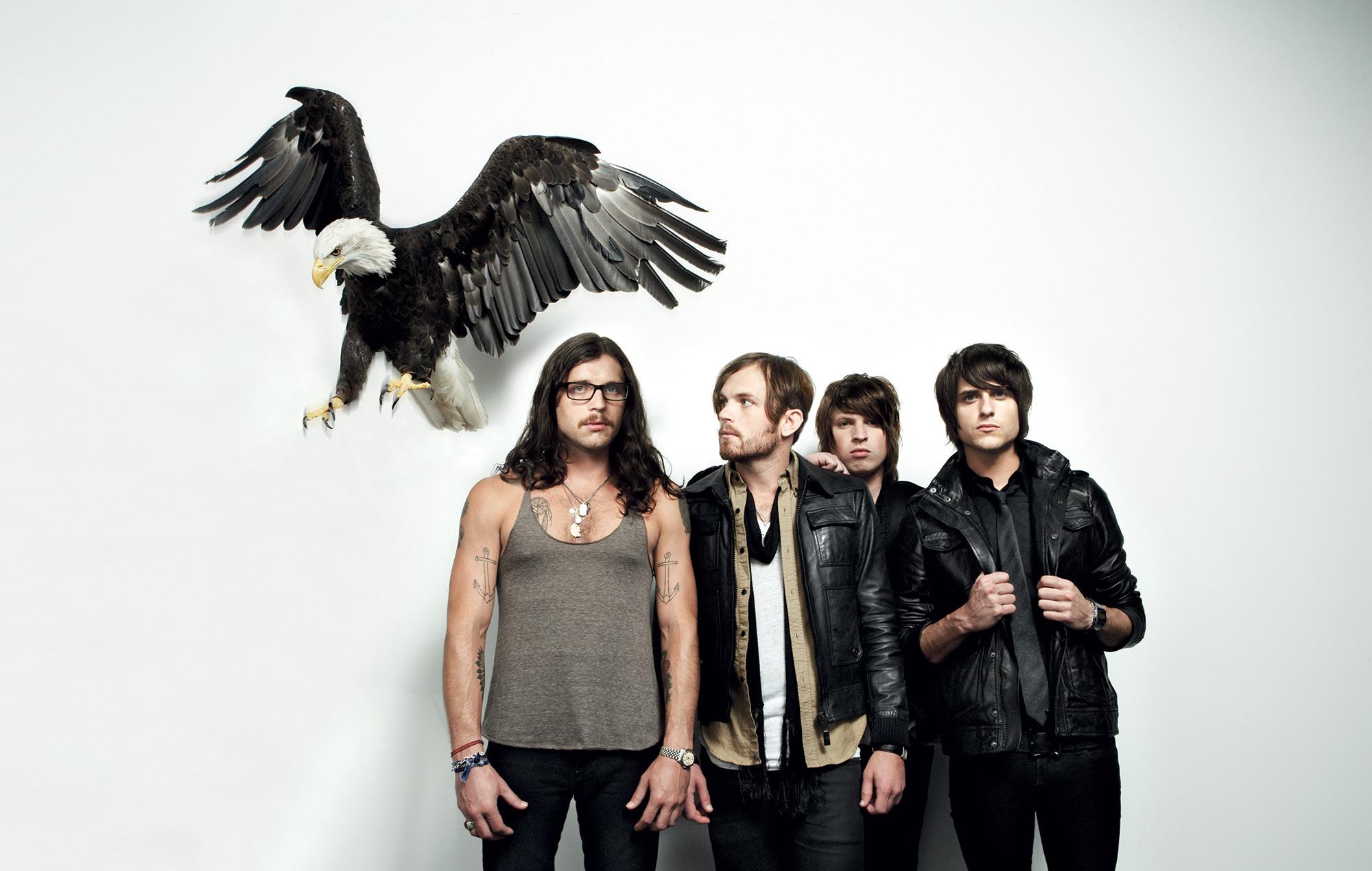 2000x1270 Kings Of Leon HD Wallpaper