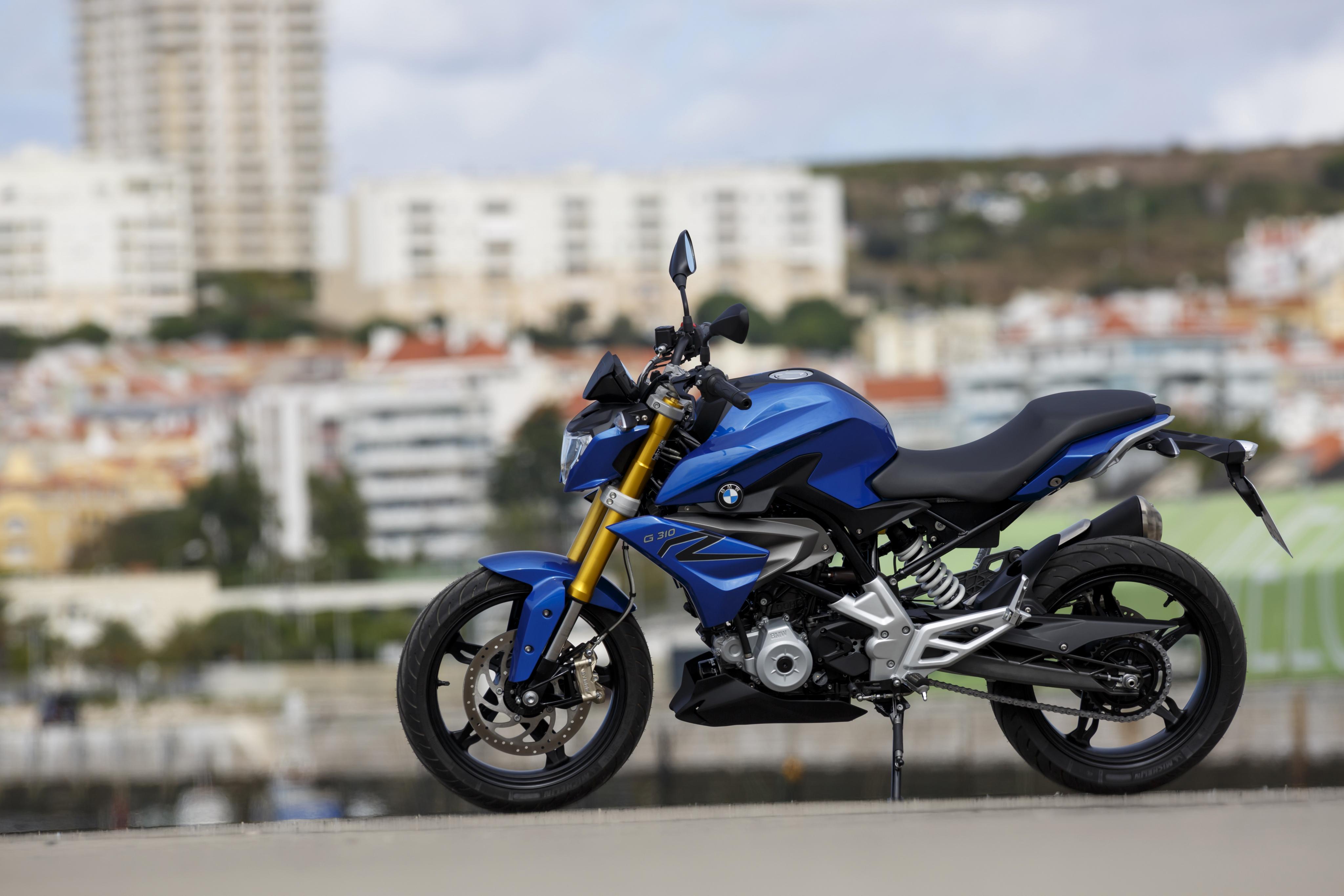 4096x2731 BMW G310R 4k Ultra HD Wallpaper