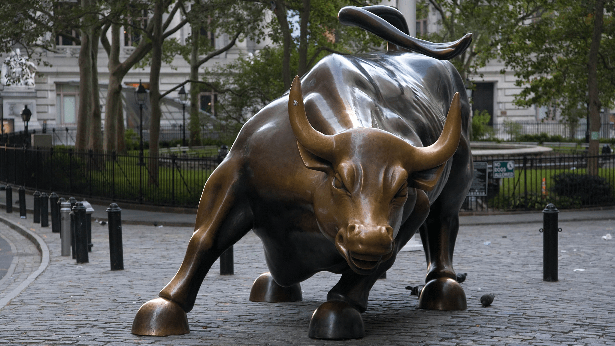 2048x1152 Arturo Di Modica, sculptor of the Wall Street Charging Bull, dies