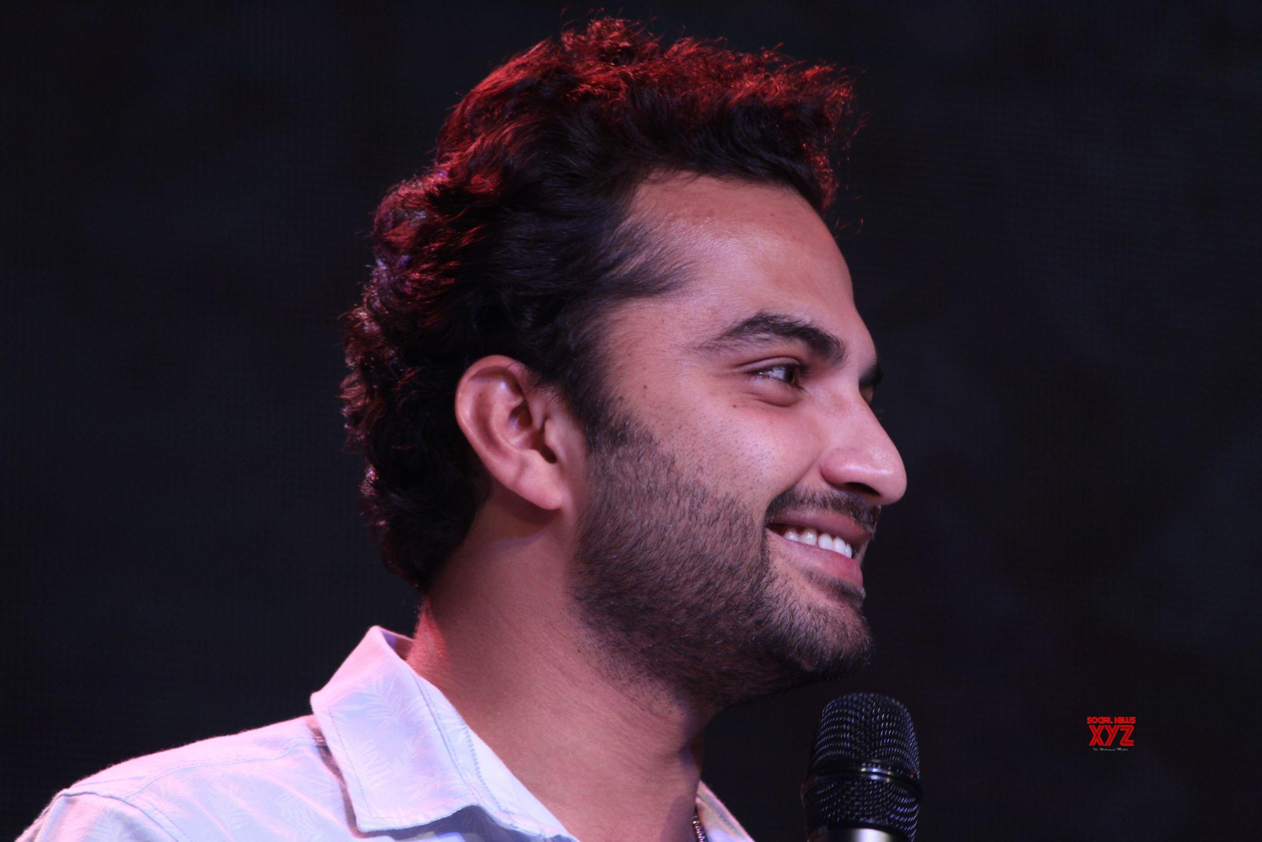 2560x1707 Vishwak Sen And Hit Movie Team At Vizag Gitams College HD Gallery News XYZ
