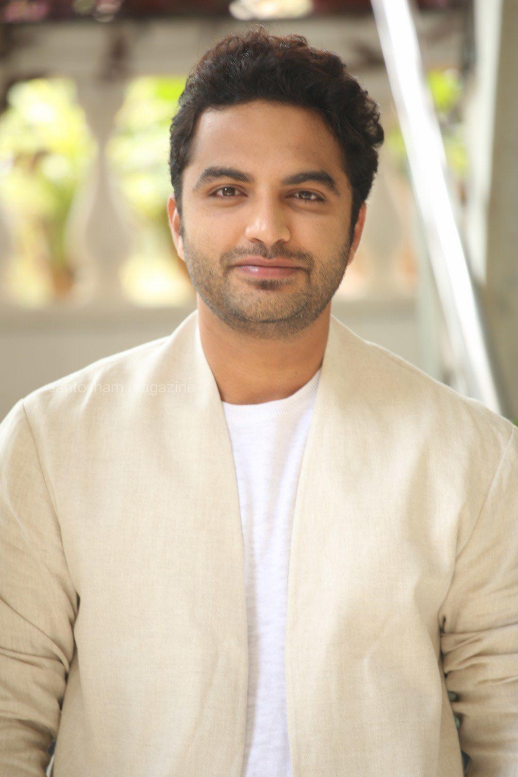 1067x1600 Vishwak Sen Interview Photo