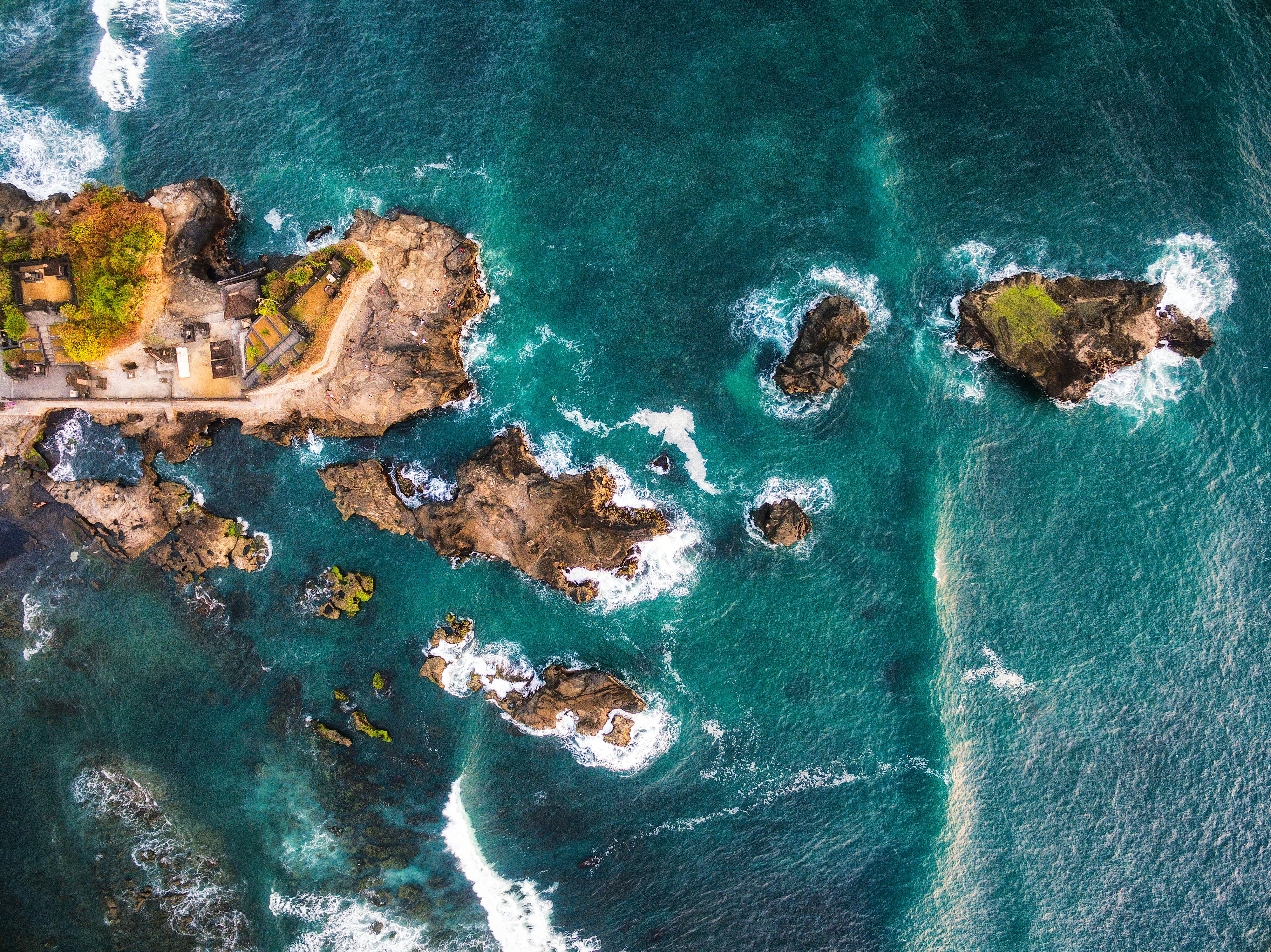 4000x2998 Island 4000×2998 Rocks Bali Indonesia Aerial View Drone Wallpaper For iPad
