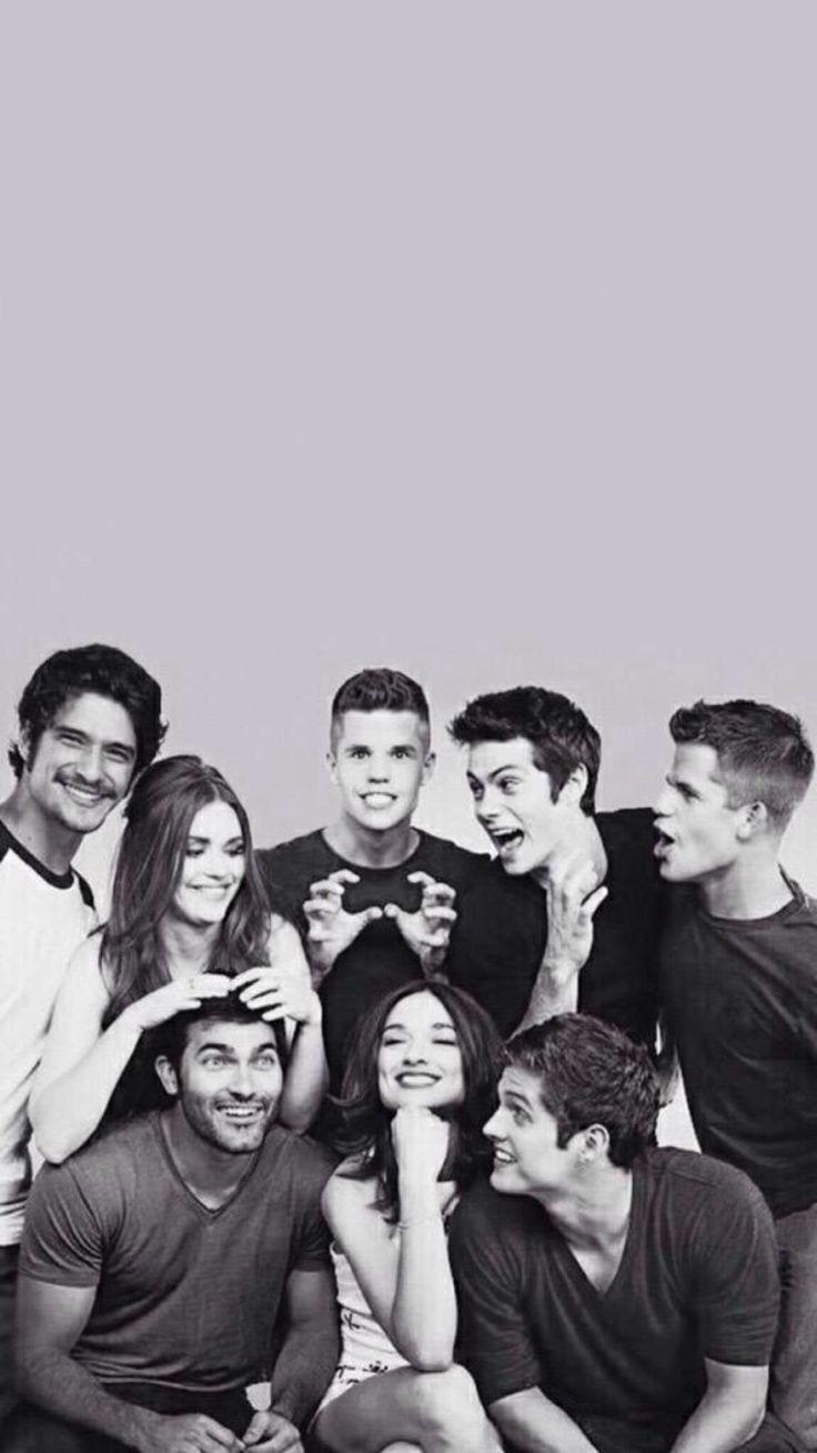 736x1308 teen wolf