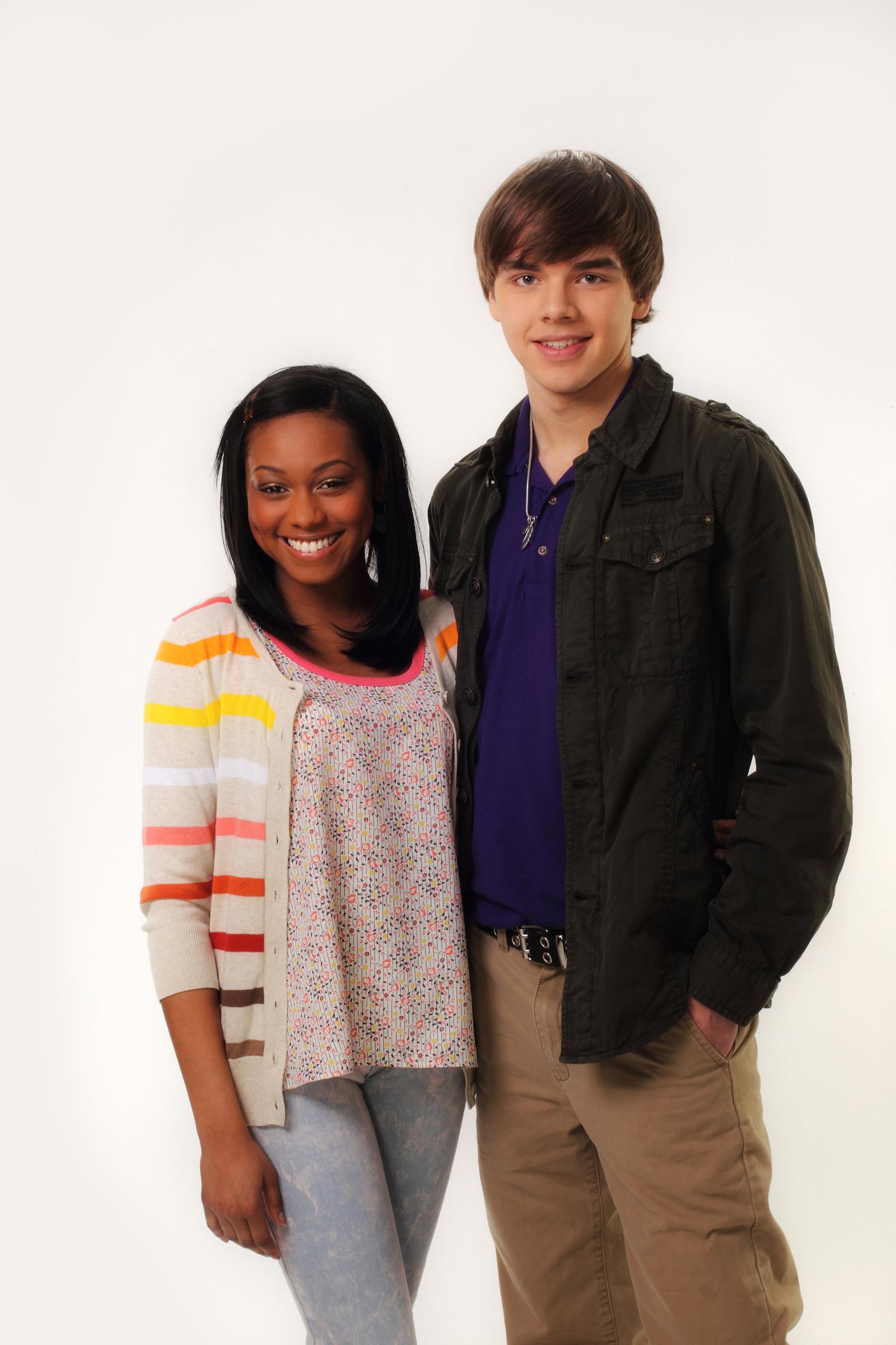 1600x2400 Degrassi S11 Publicity Pics Slide