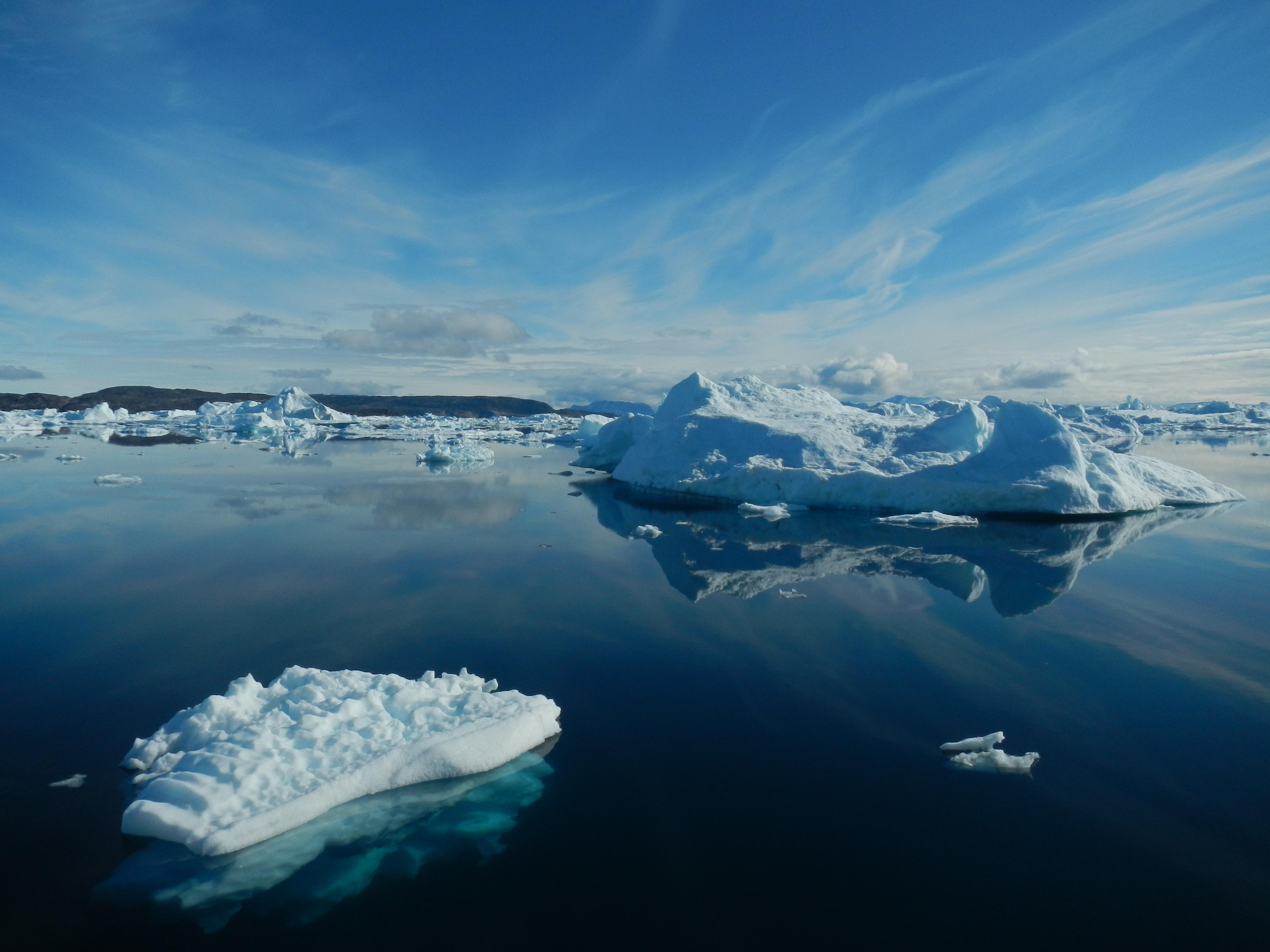 Ice cap. Арктика. Арктические моря. Полярные льды. Лед на море.