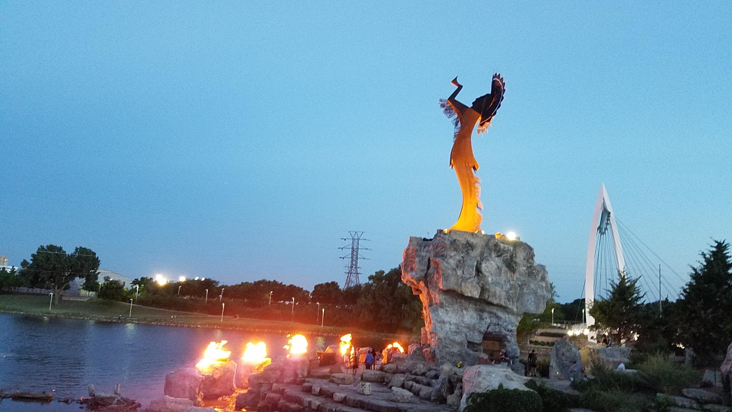 2560x1440 August 2017: #MWTravel Chat Featuring Wichita, Kansas With Sara