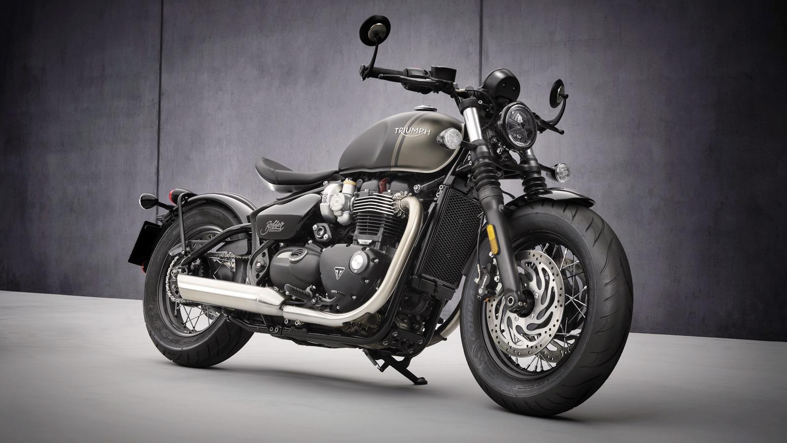 1600x900 Bonneville Bobber from Triumph launched at 11.75 lakh. IAMABIKER Motorcycle!