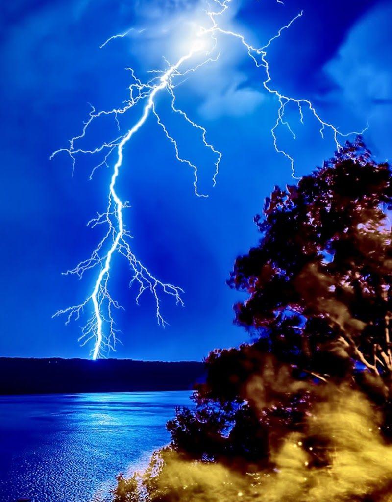 Lightning Bolt iPhone Wallpapers - Top Free Lightning Bolt iPhone