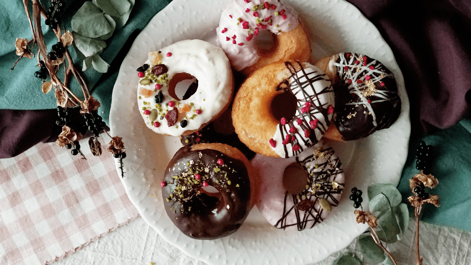 1920x1080 Easy Croissant Donuts