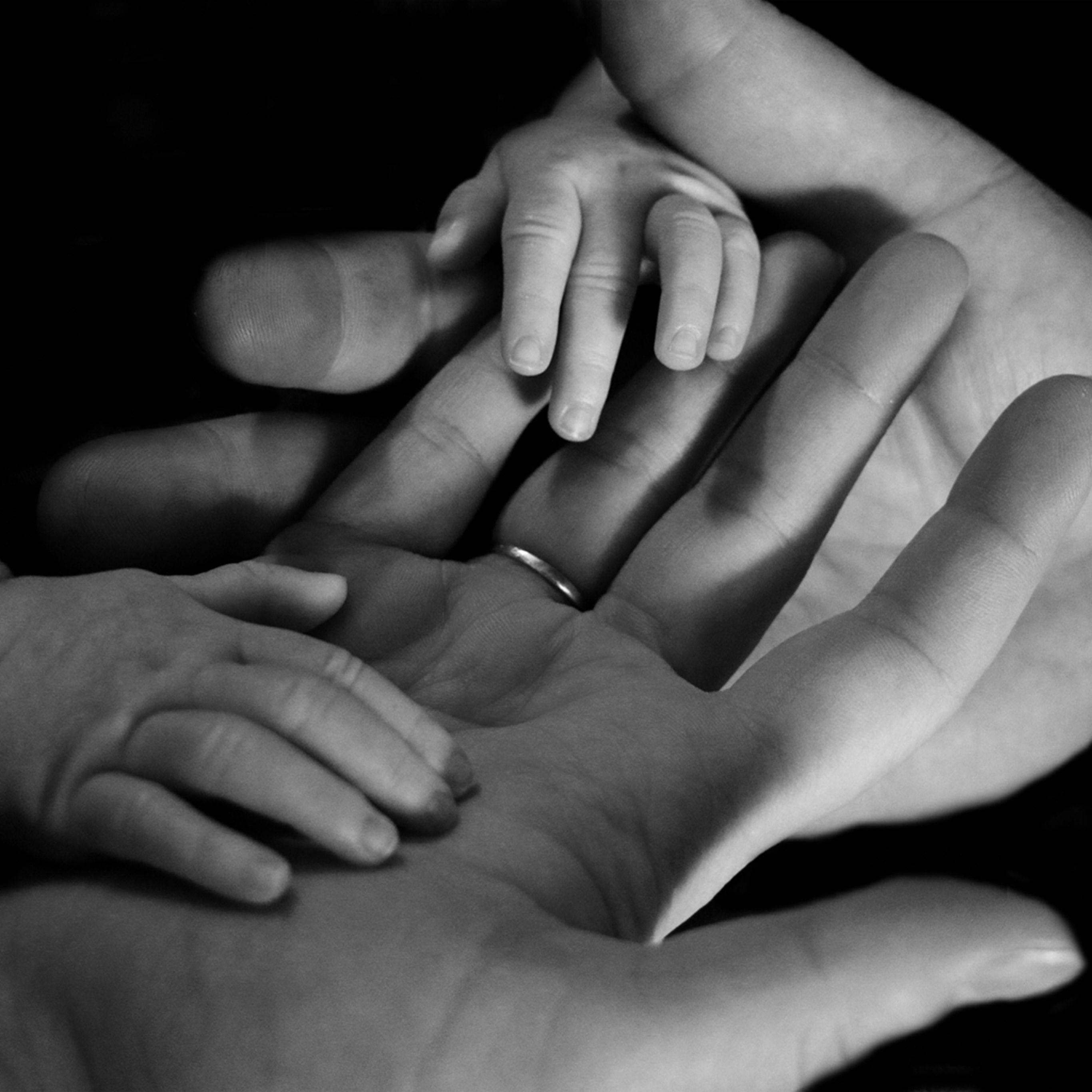 2732x2732 Hands Child Family Bw Love Hold #iPad #Pro #wallpaper. iPad pro wallpaper, Dad quotes, Hands