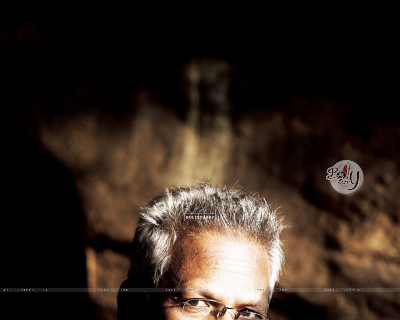 1280x1024 Wallpaper Ratnam as a director size:1280x1024