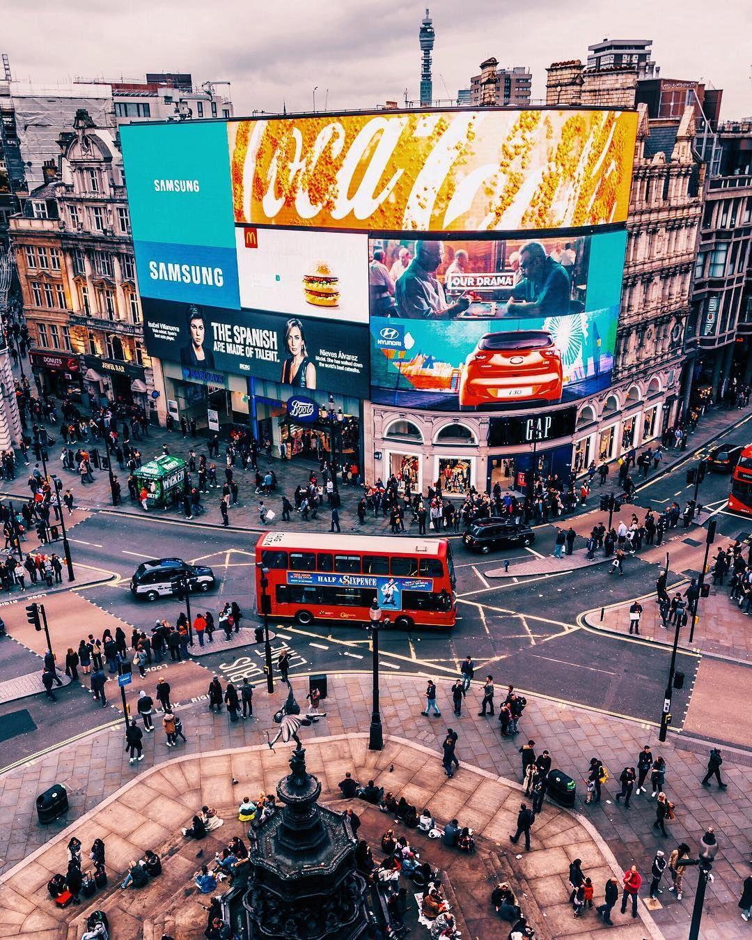 1080x1349 Piccadilly Circus #London # #ldn4all_darknights. Piccadilly circus, London postcard, London travel