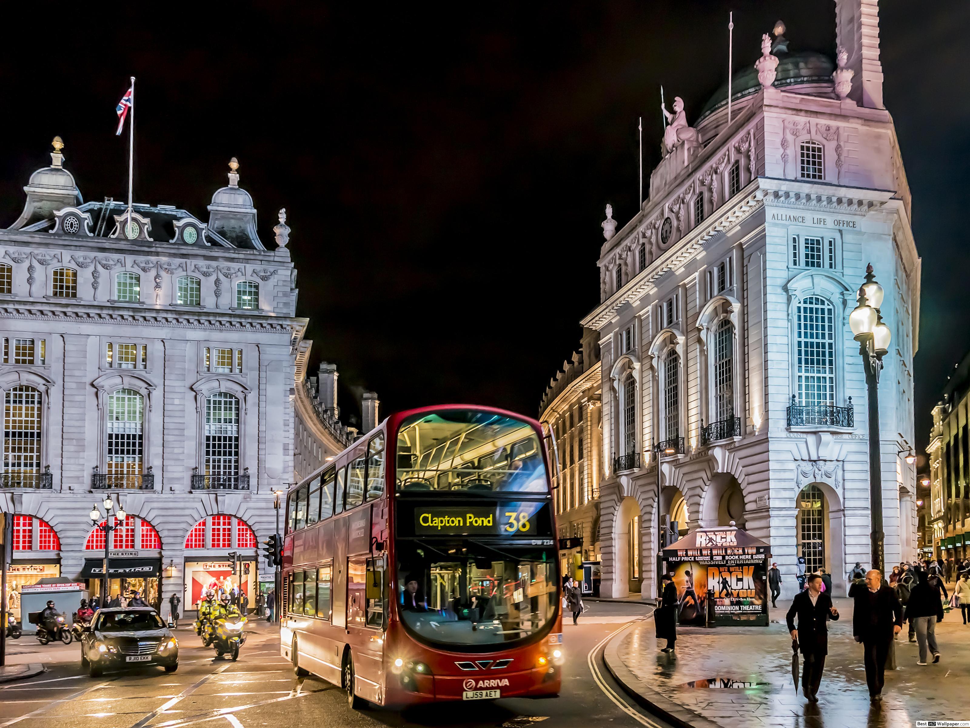 3200x2400 Piccadilly Circus
