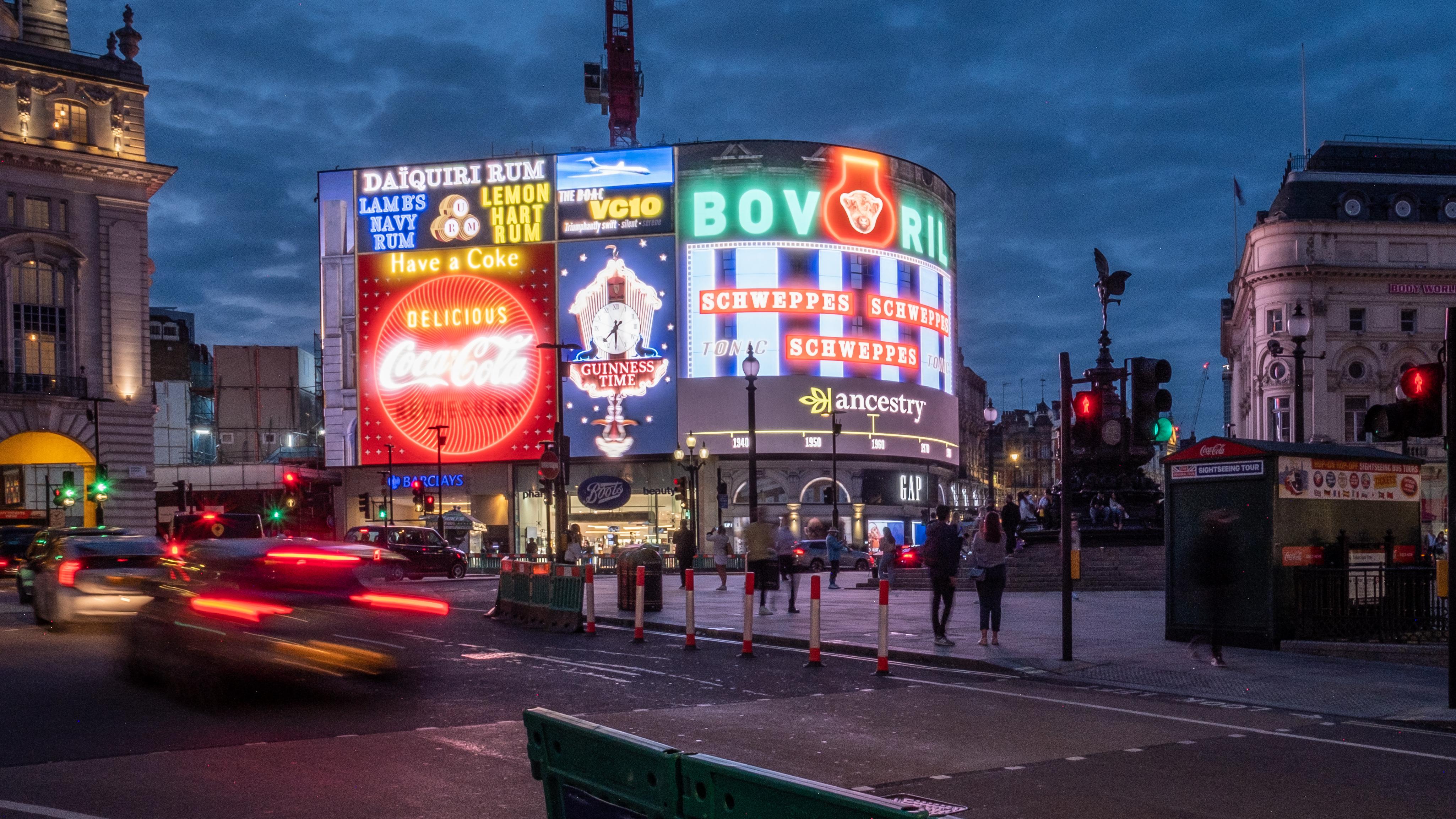 4100x2306 Ancestry® Turns Back the Clock on the World Famous Piccadilly Lights in Nostalgic Showcase of Illuminated Signs
