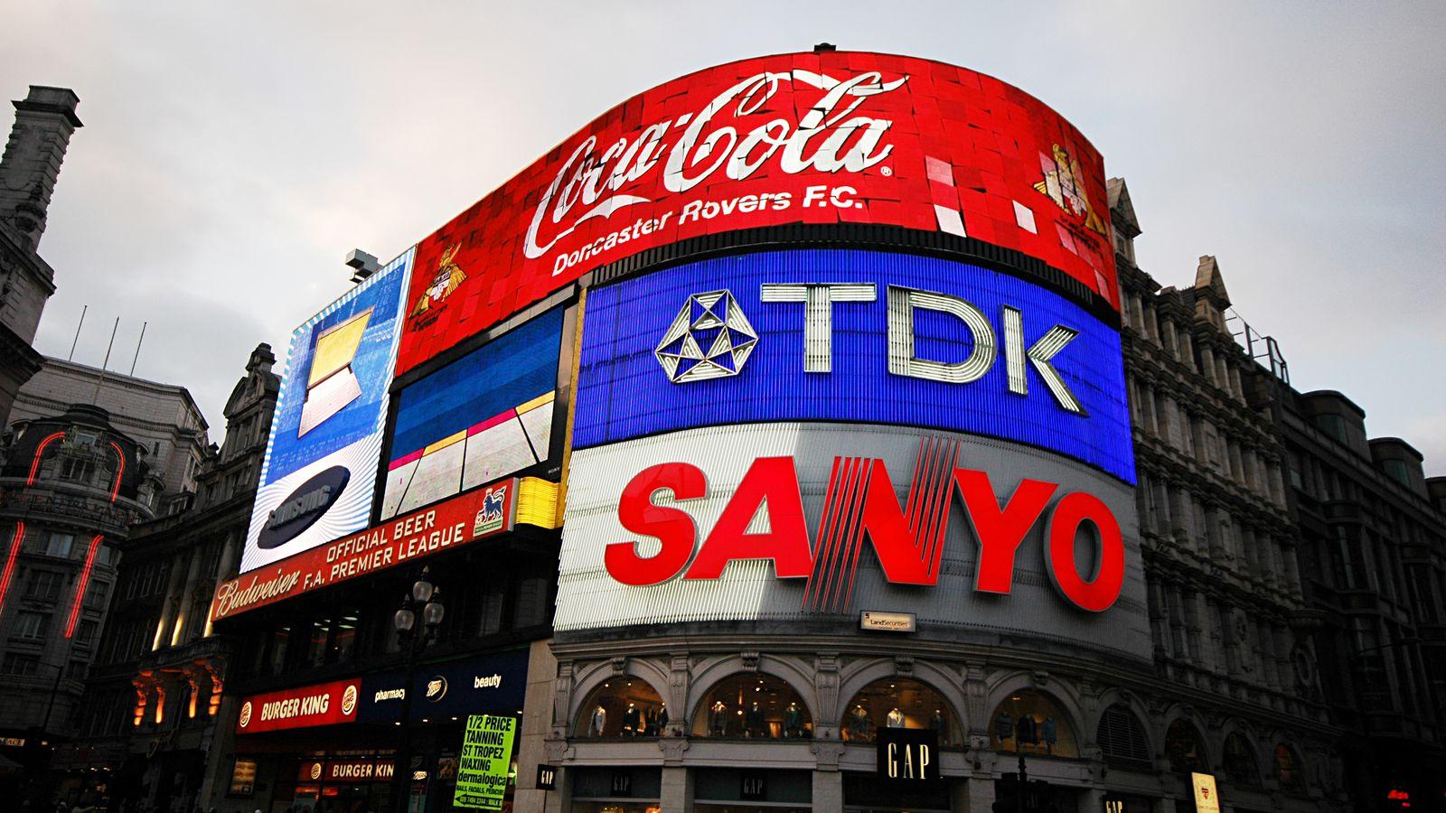 1600x900 The last Japanese company has left London's iconic Piccadilly Circus billboards