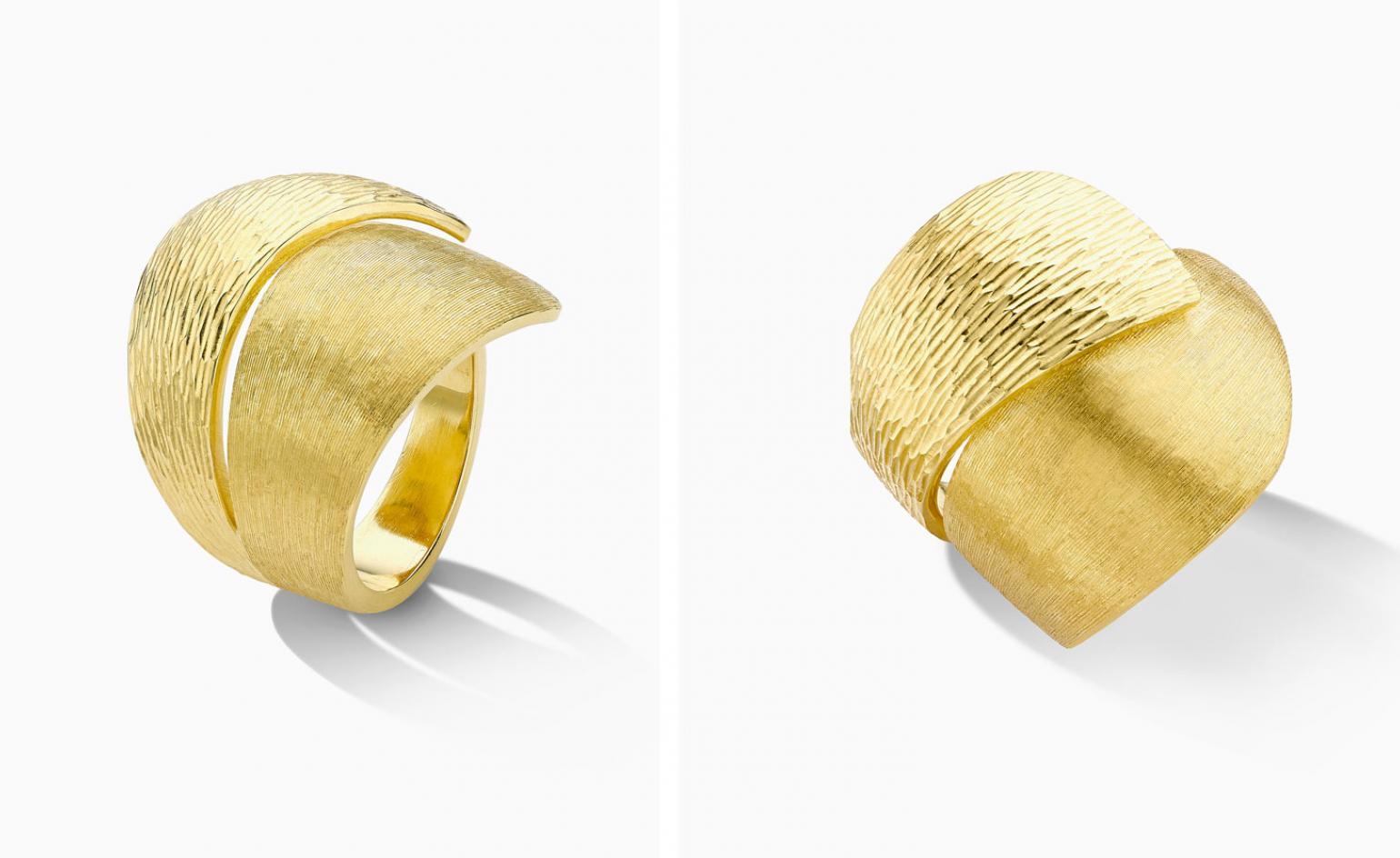 1540x944 Gold jewellery to hug the body. Wallpaper*