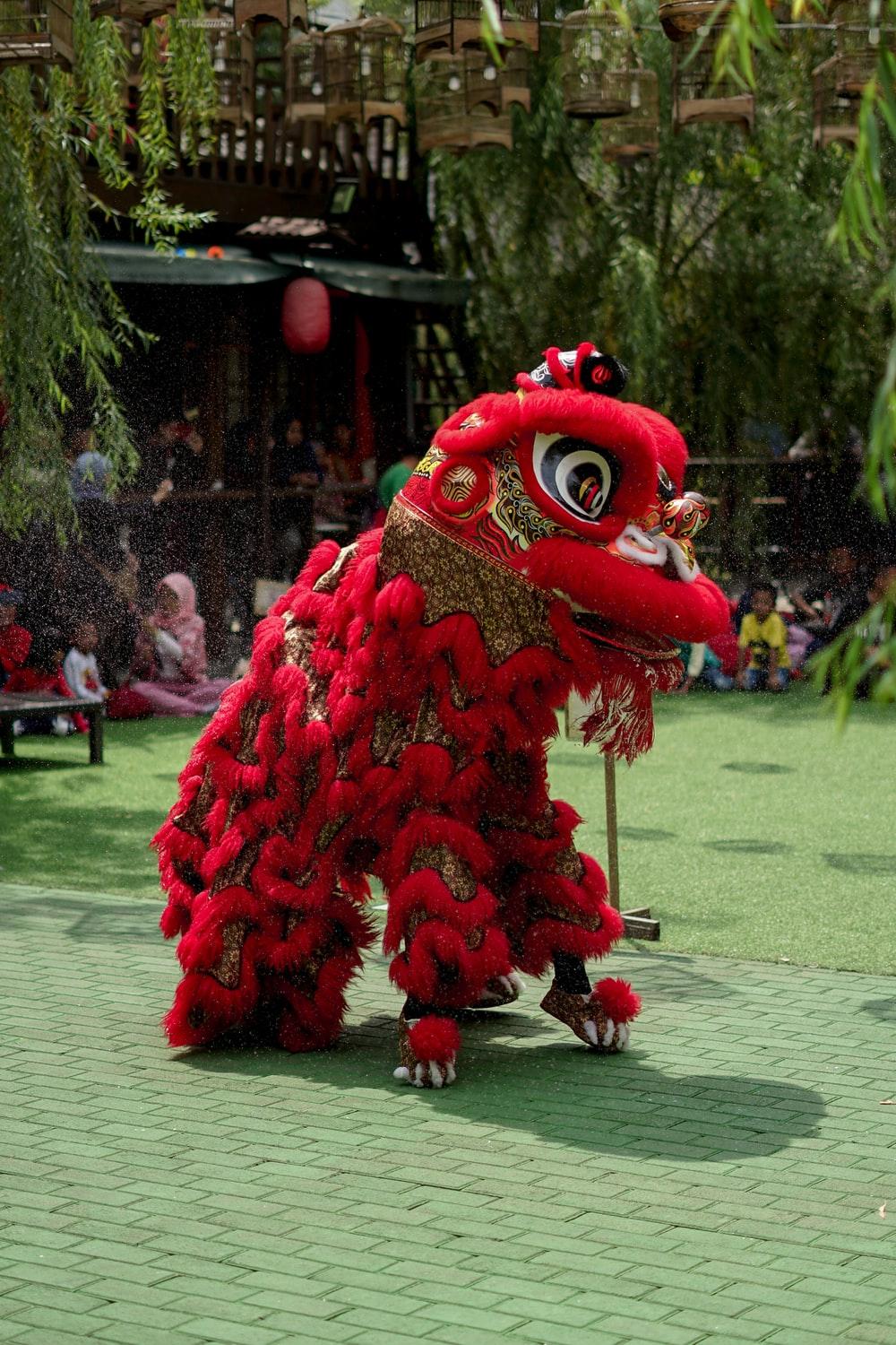 1000x1500 red Chinese lion costume photo