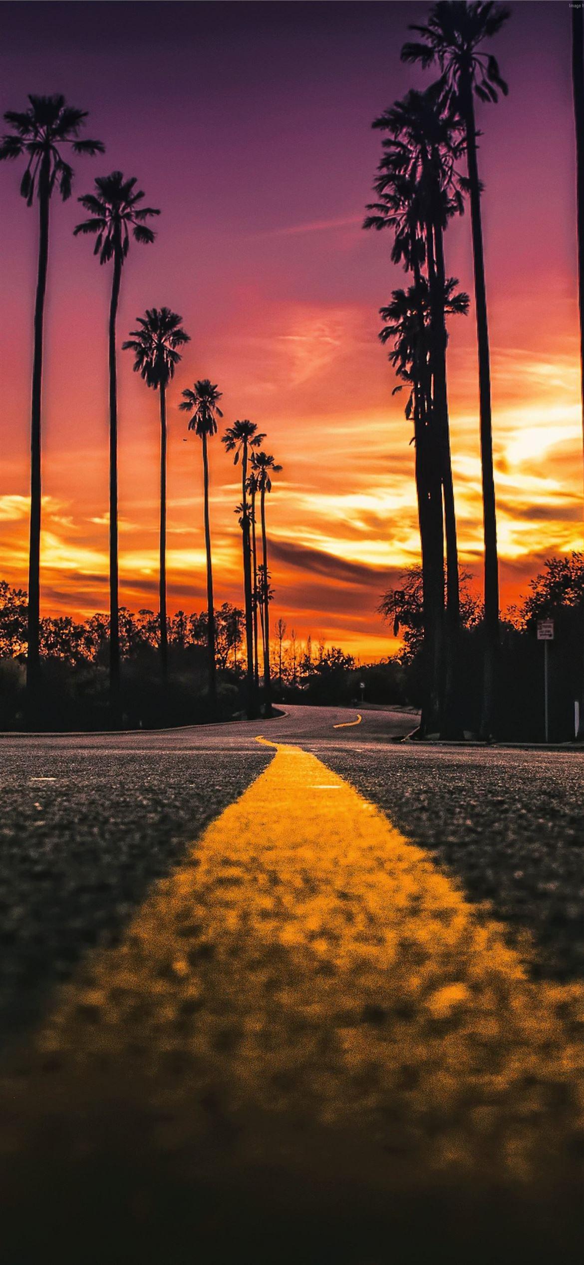 1170x2532 Los Angeles games los angeles 14177 iPhone Wallpaper Free Download