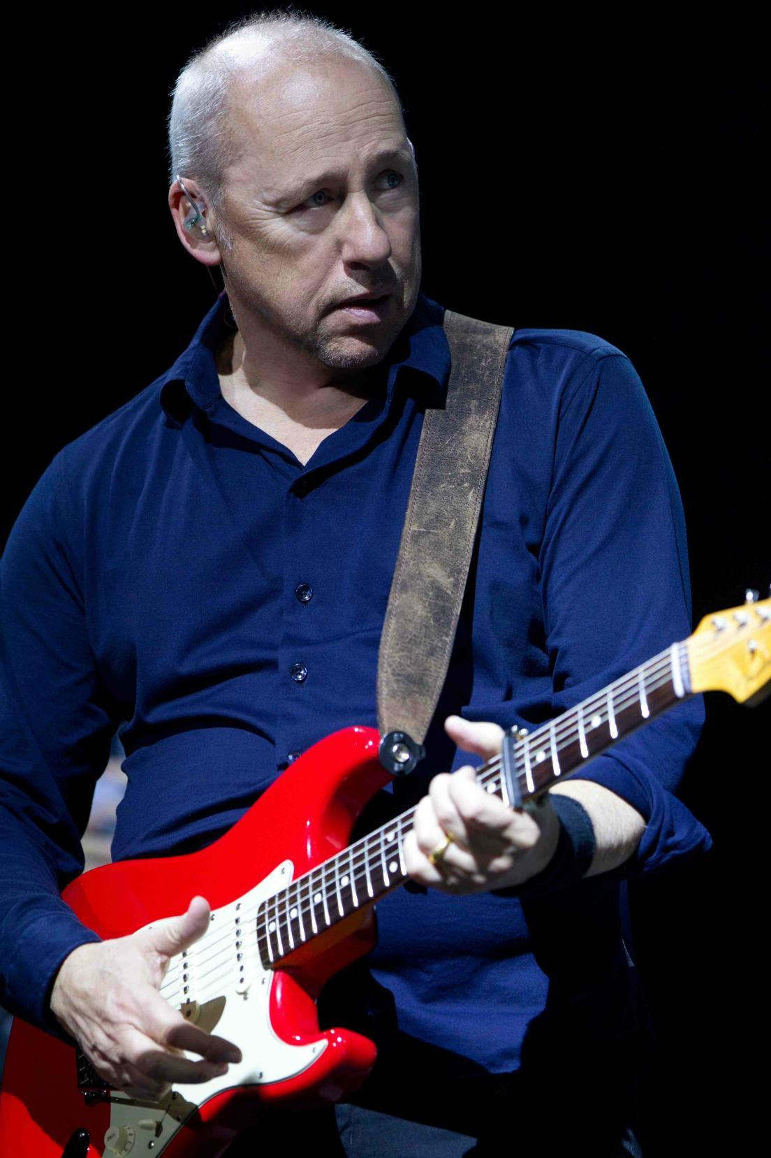 1104x1657 Mark Knopfler