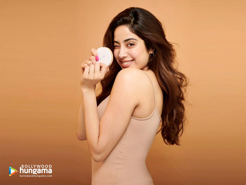 1024x768 Janhvi Kapoor Wallpaper. Janhvi Kapoor 30