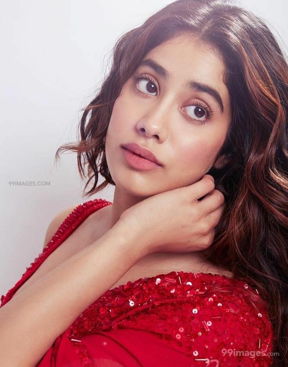 955x1219 Janhvi Kapoor HD Wallpaper (Desktop Background / Android / iPhone) (1080p, 4k) (955x1219) (2021)