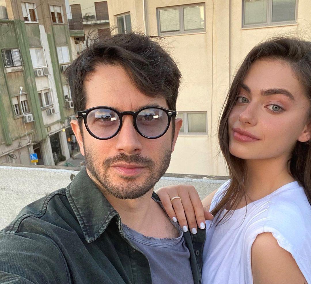 1080x984 Yael Shelbia Bio & Wallpaper: Family, Net worth, Boyfriend, Height, Weight, Age, Body Statistics & Career