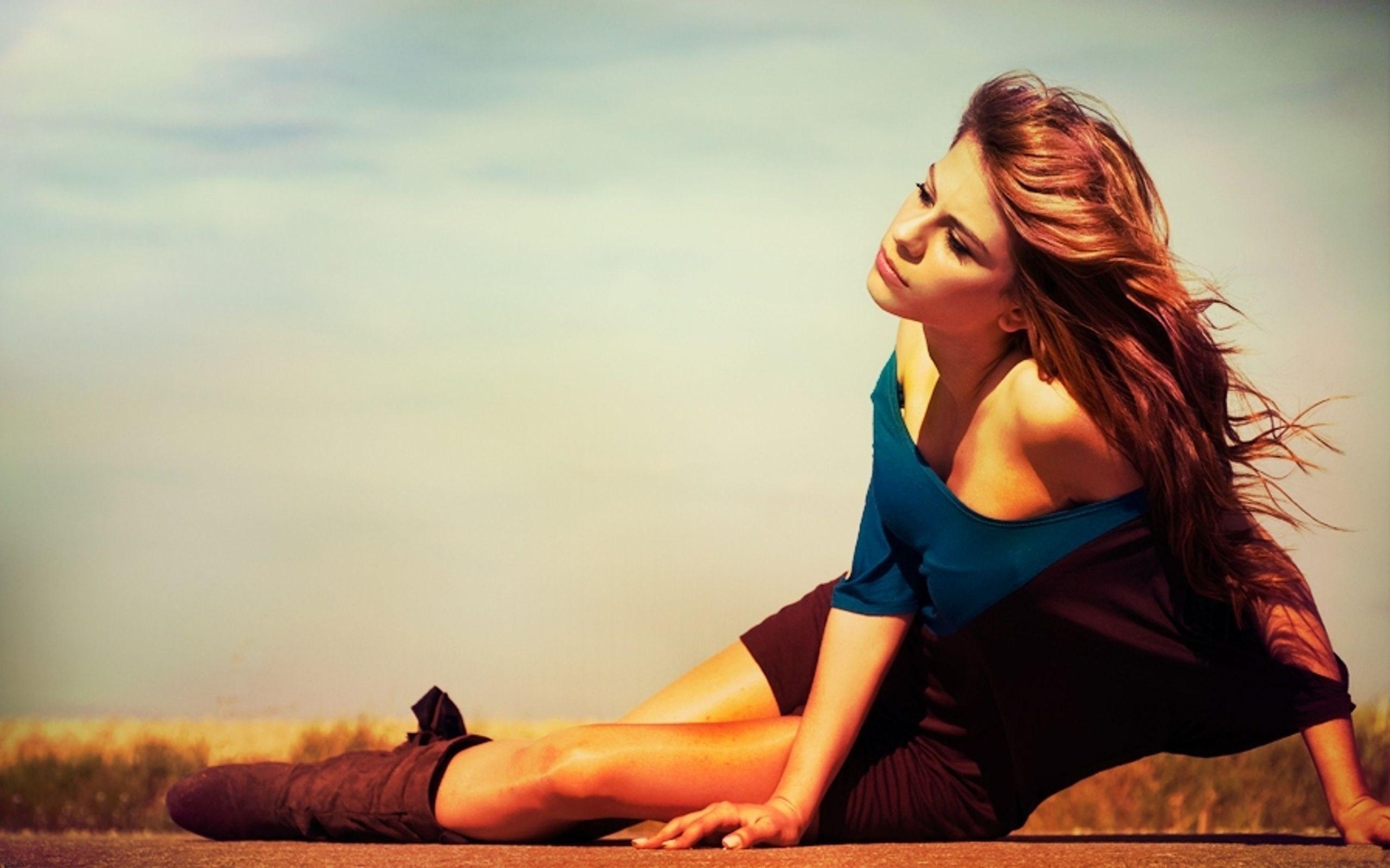 2560x1600 Fashion HD Wallpaper