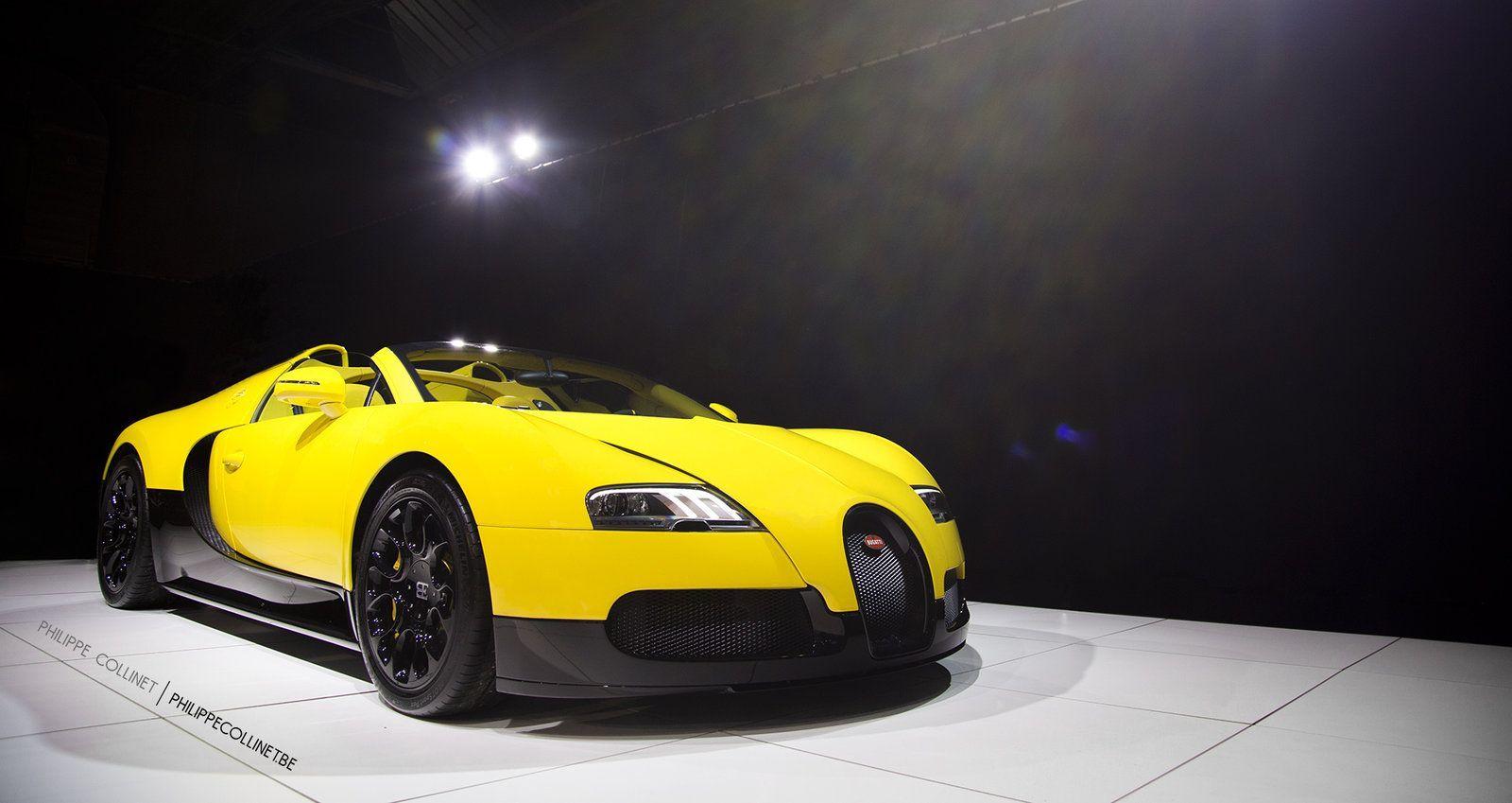 1600x849 Black and Yellow