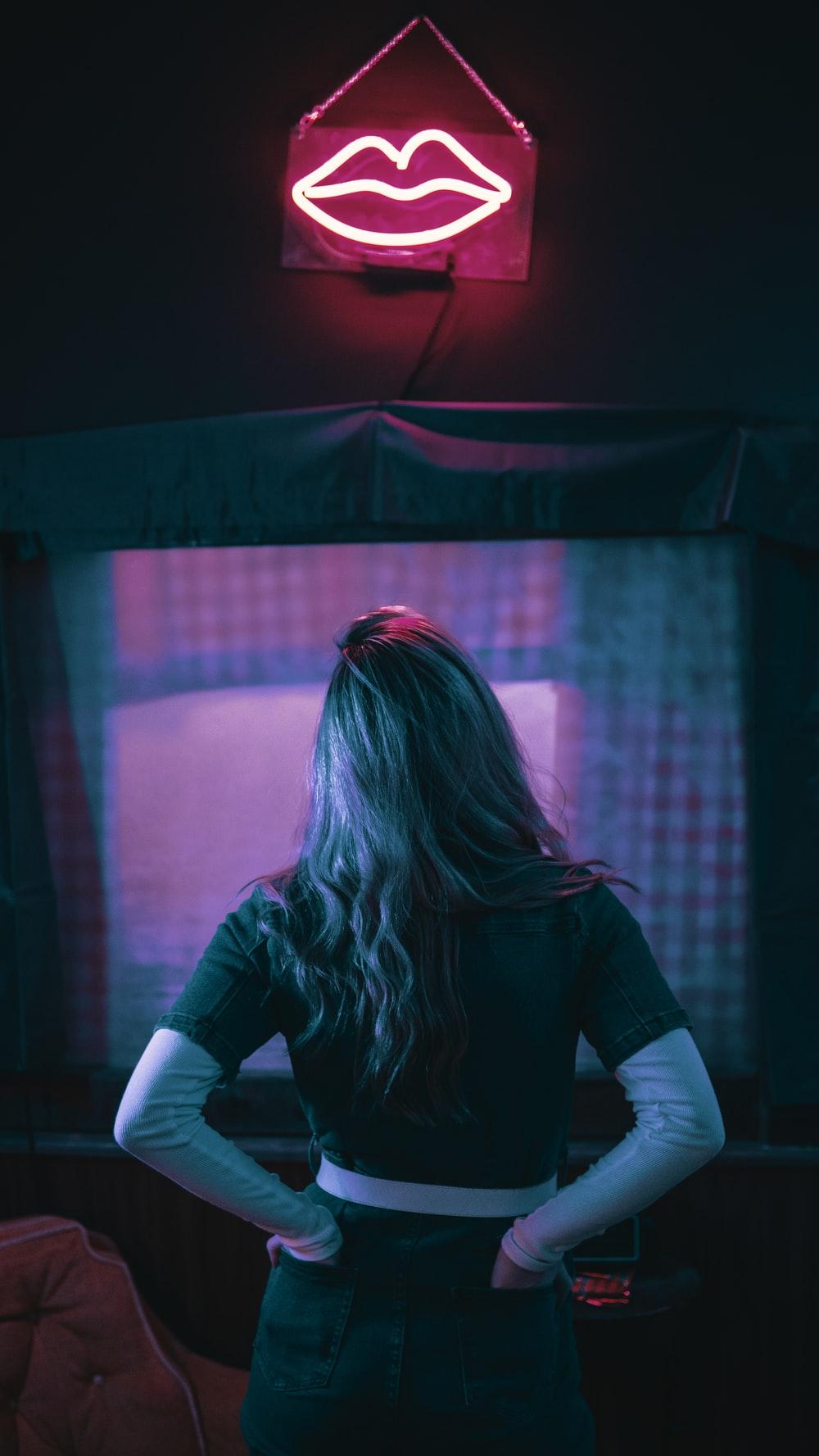 1000x1777 Story for Neon. best free neon, light, street and city photo