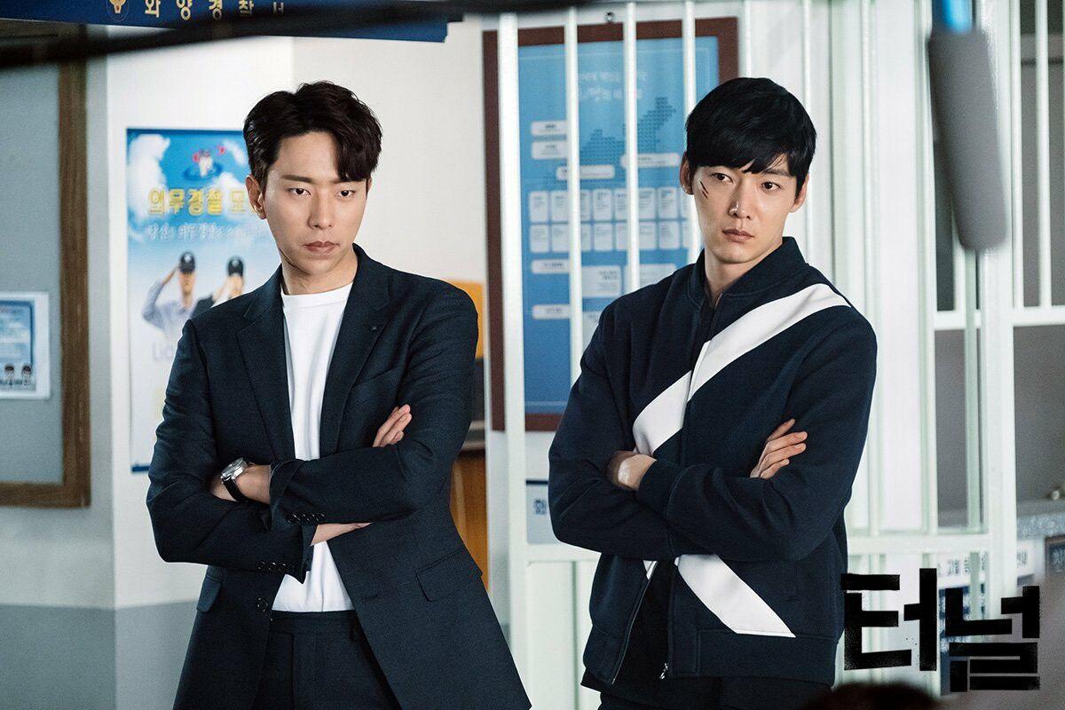 1200x800 Yoon Hyun Min And Choi Jin Hyuk. Choi Jin Hyuk, Yoon Hyun Min, Korean Drama