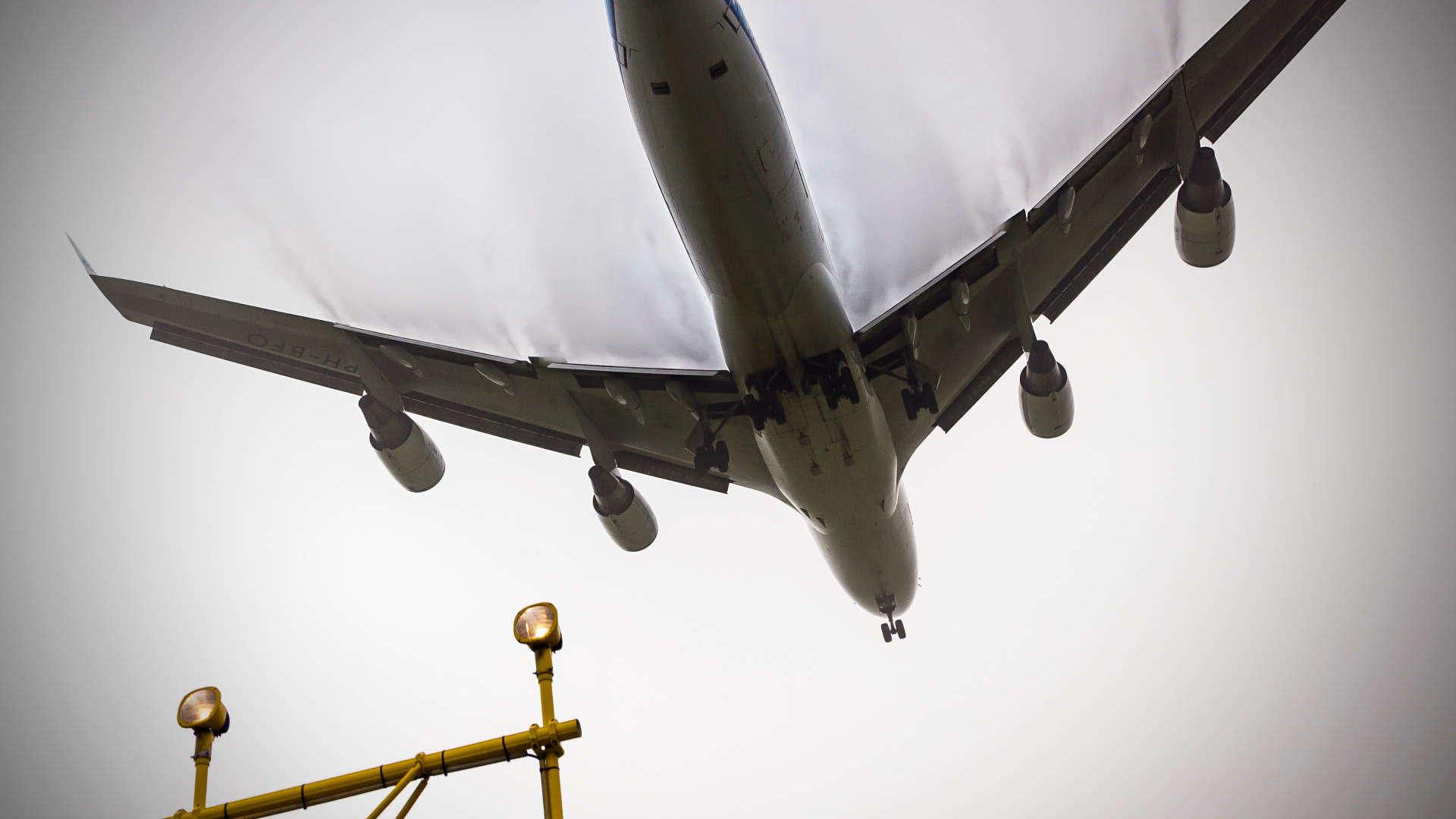 1920x1080 Eye Catching Aircraft Photo