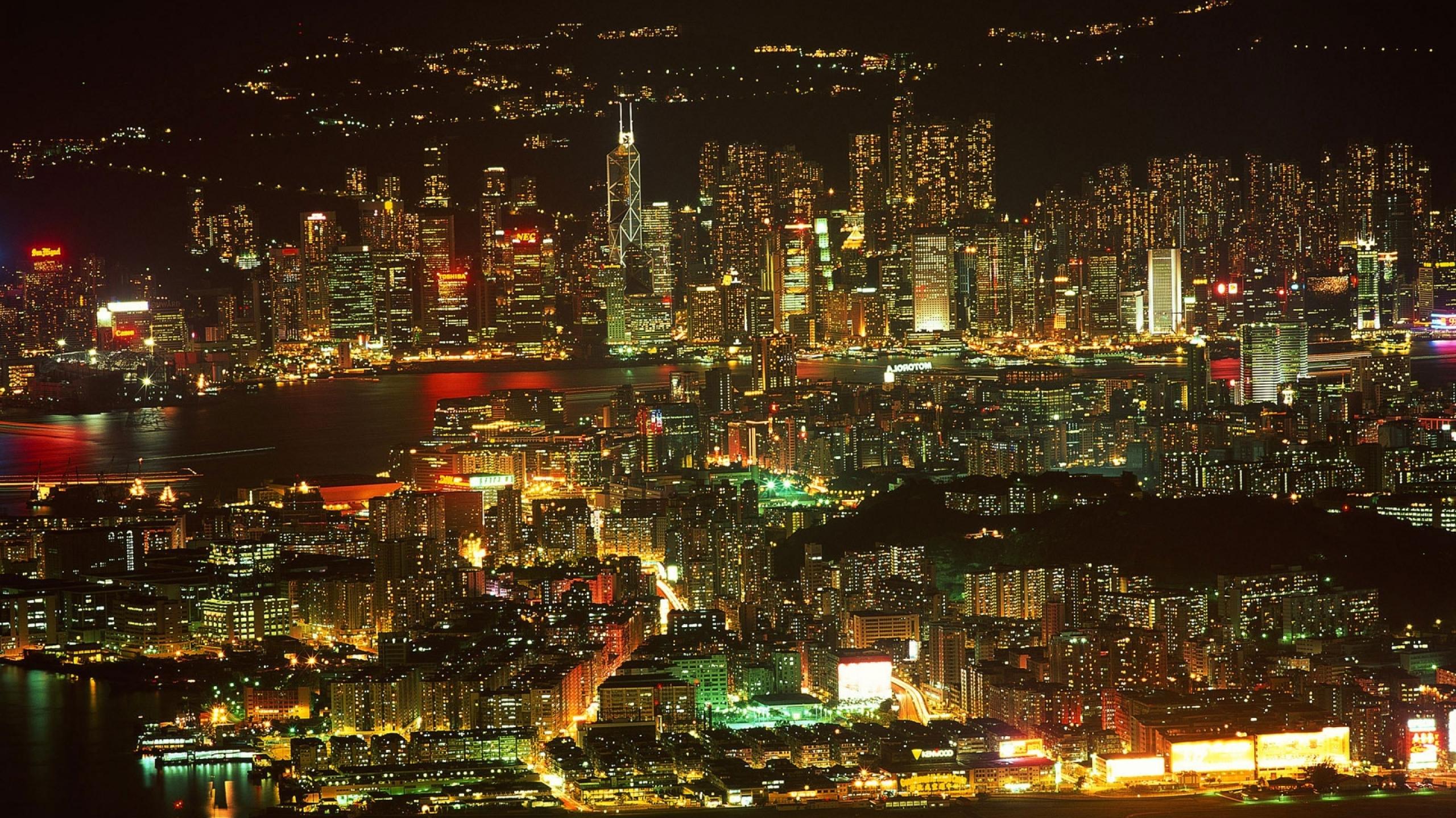 2560x1440 Night Metropolis Mac Wallpaper Download