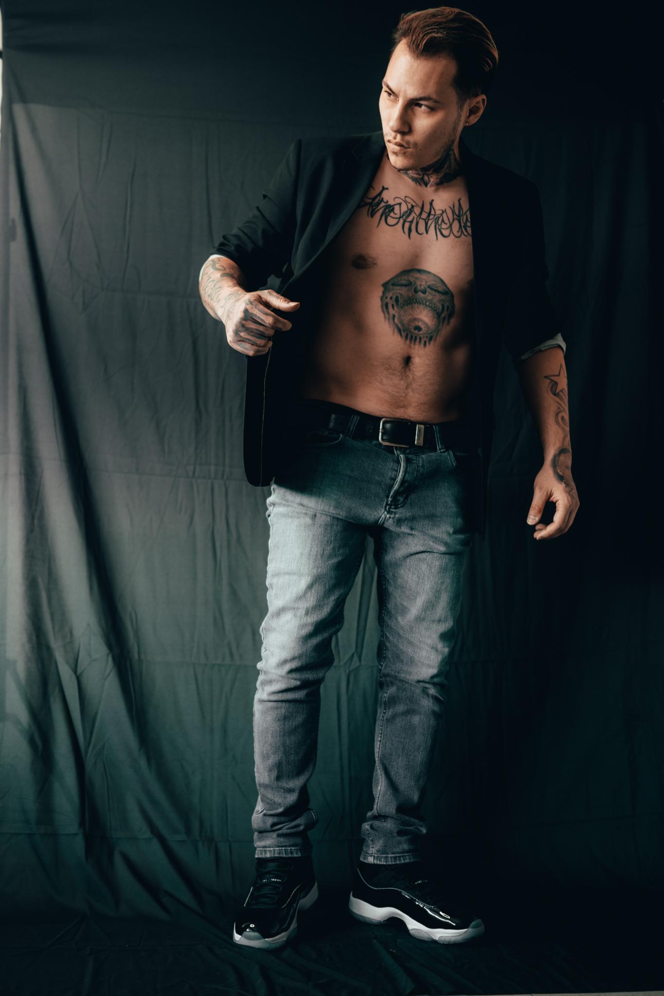 1365x2048 Joseph Calderon