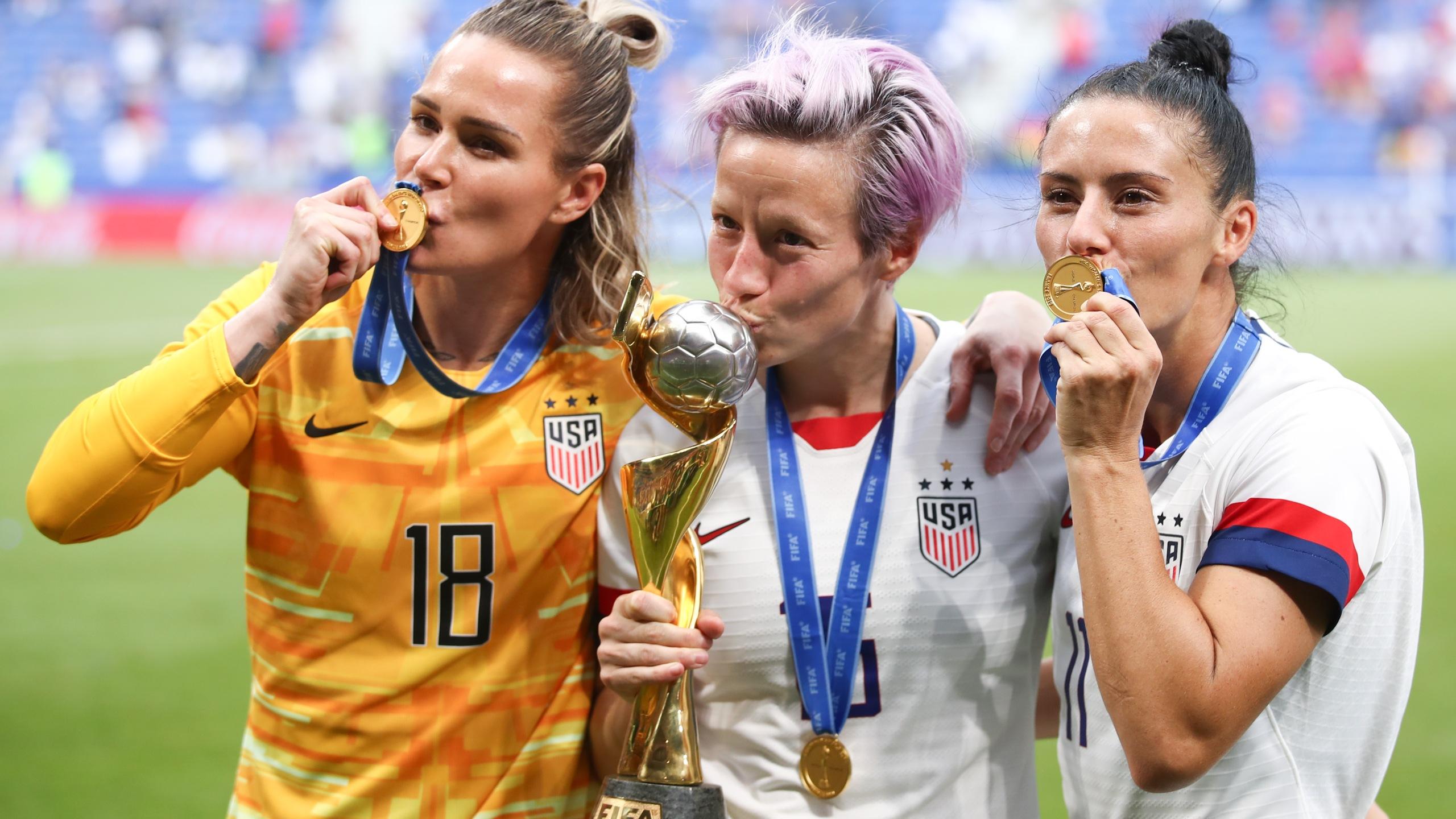 2560x1440 U.S. women's soccer players ask L.A. judge to delay trial while appeals court reviews equal pay claim