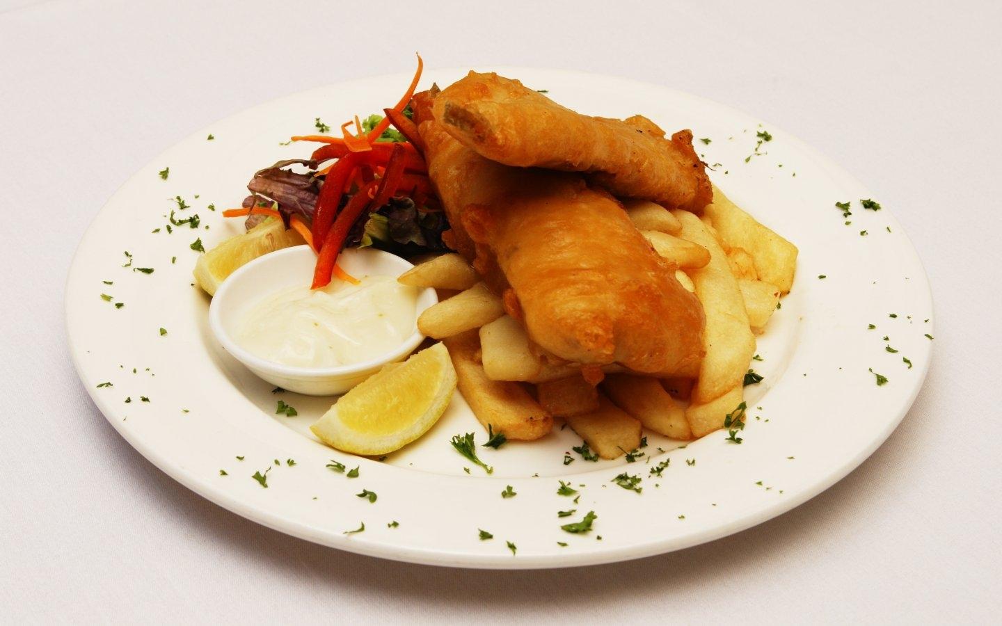 1440x900 food fish chips french fries seafood plates 1440x900 wallpaper High Quality Wallpaper, High Definition Wallpaper