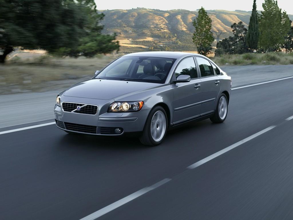 1024x768 Volvo S40 Wallpaper