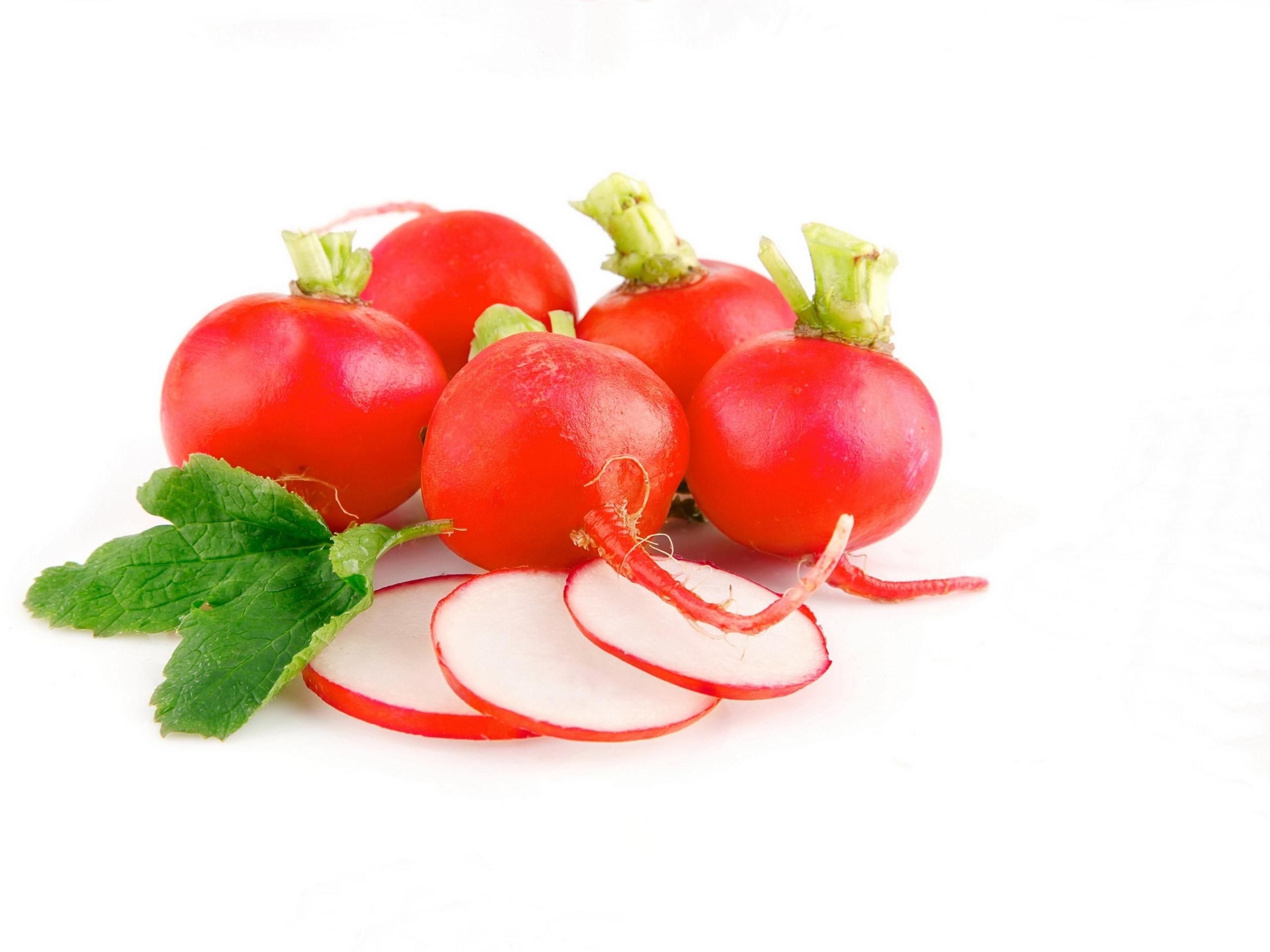 2560x1920 Wallpaper Radishes, vegetables, white background 2560x1920 HD Picture, Image
