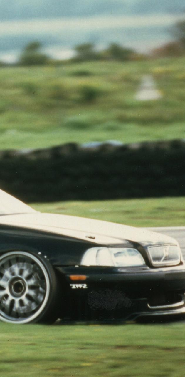 630x1280 volvo s40 wallpaper
