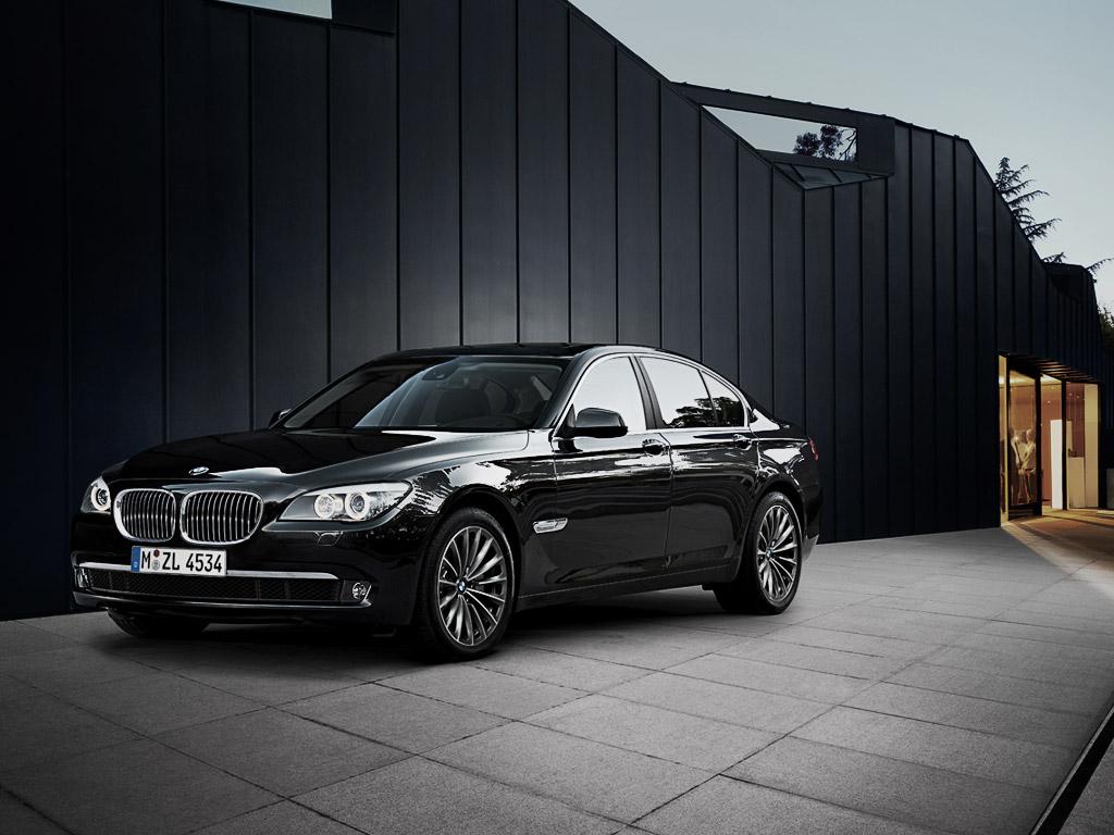 1024x768 BMW 7 Series and photo