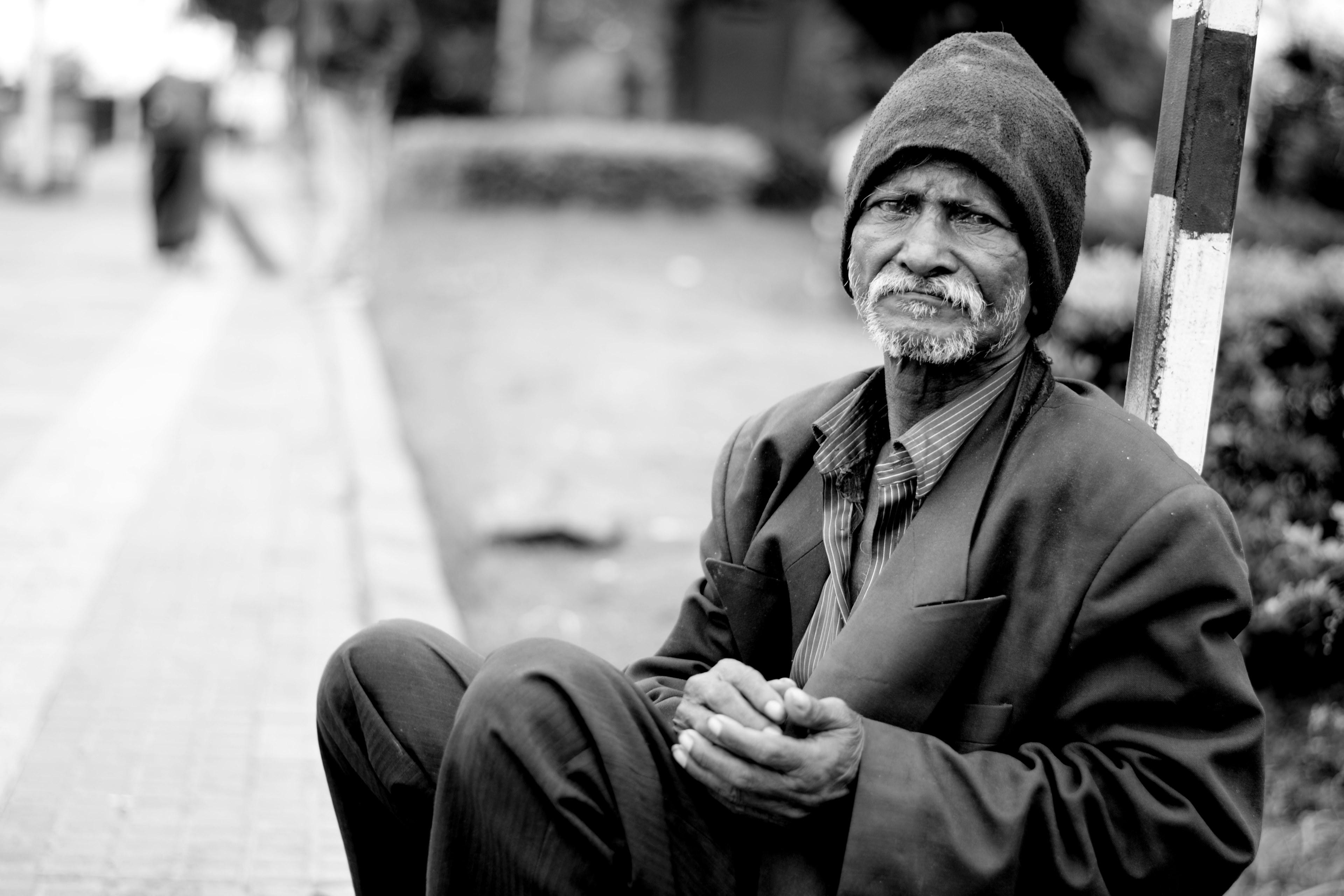 3840x2560 Wallpaper / poor black poverty homeless jobless money person 4k wallpaper